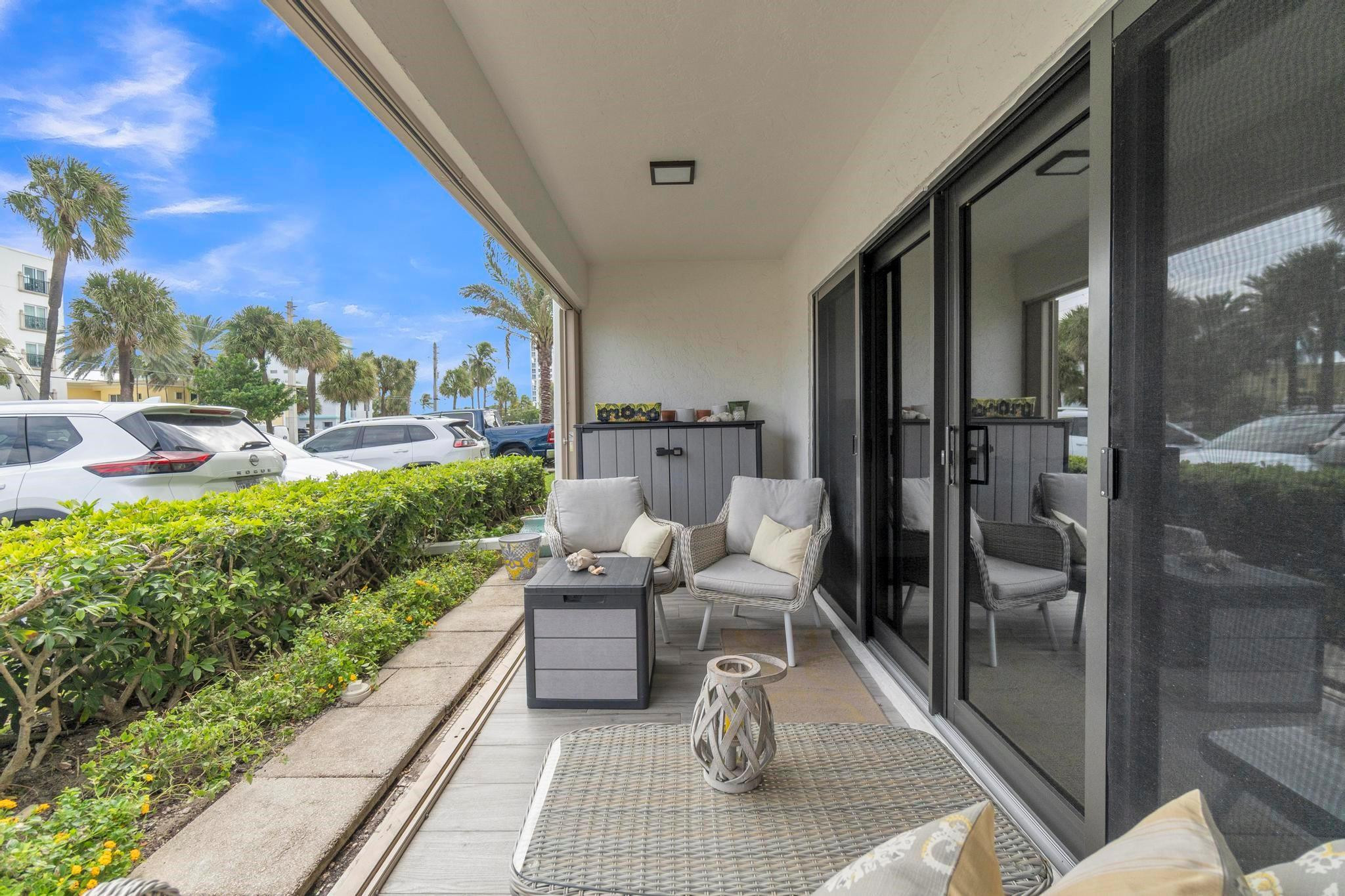 4140 N Ocean Drive 102E, Lauderdale-By-The-Sea Unit: 102E