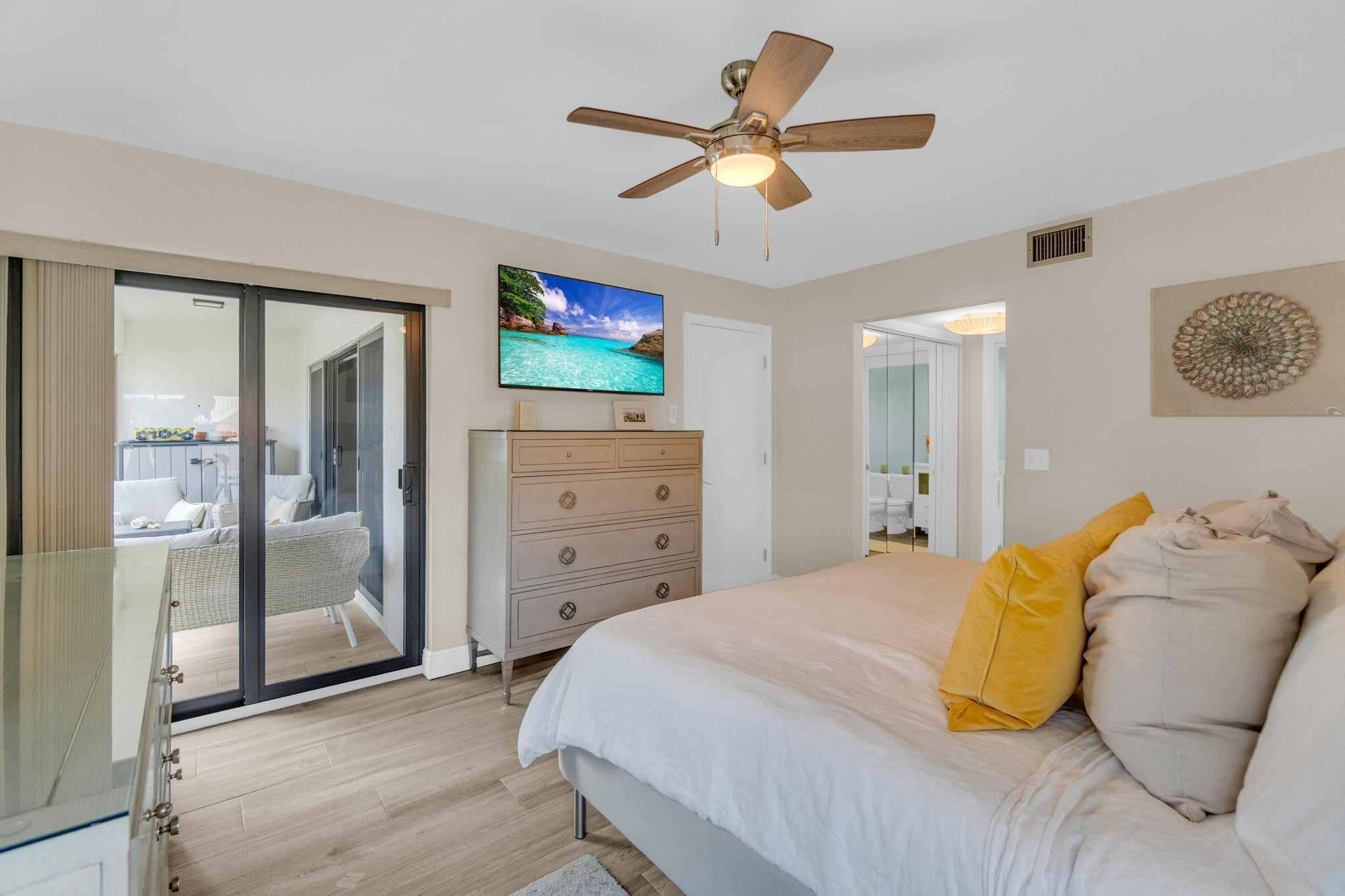 4140 N Ocean Drive 102E, Lauderdale-By-The-Sea Unit: 102E