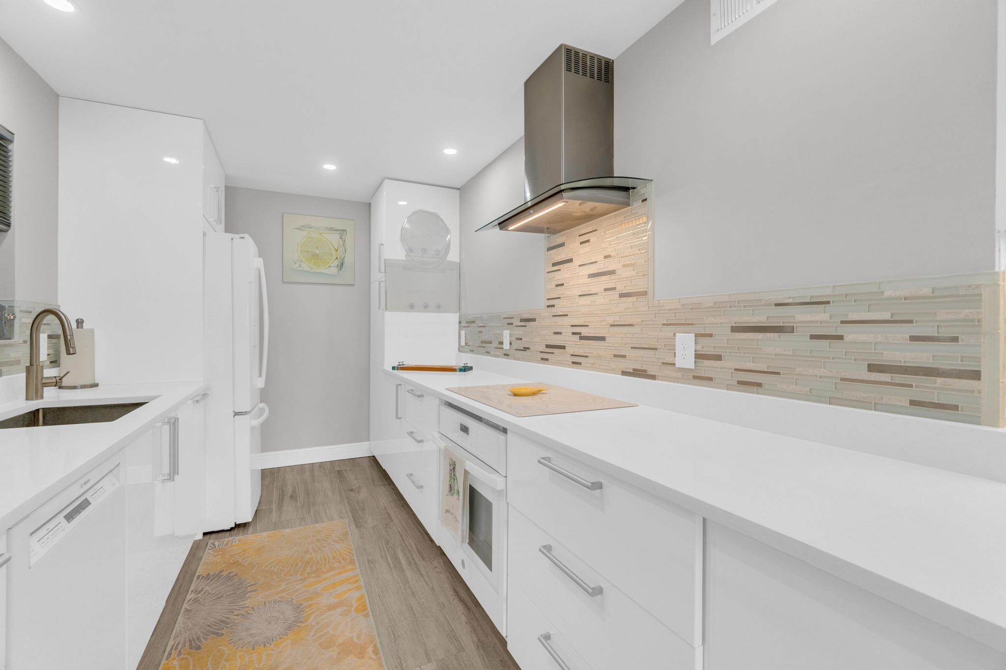 4140 N Ocean Drive 102E, Lauderdale-By-The-Sea Unit: 102E