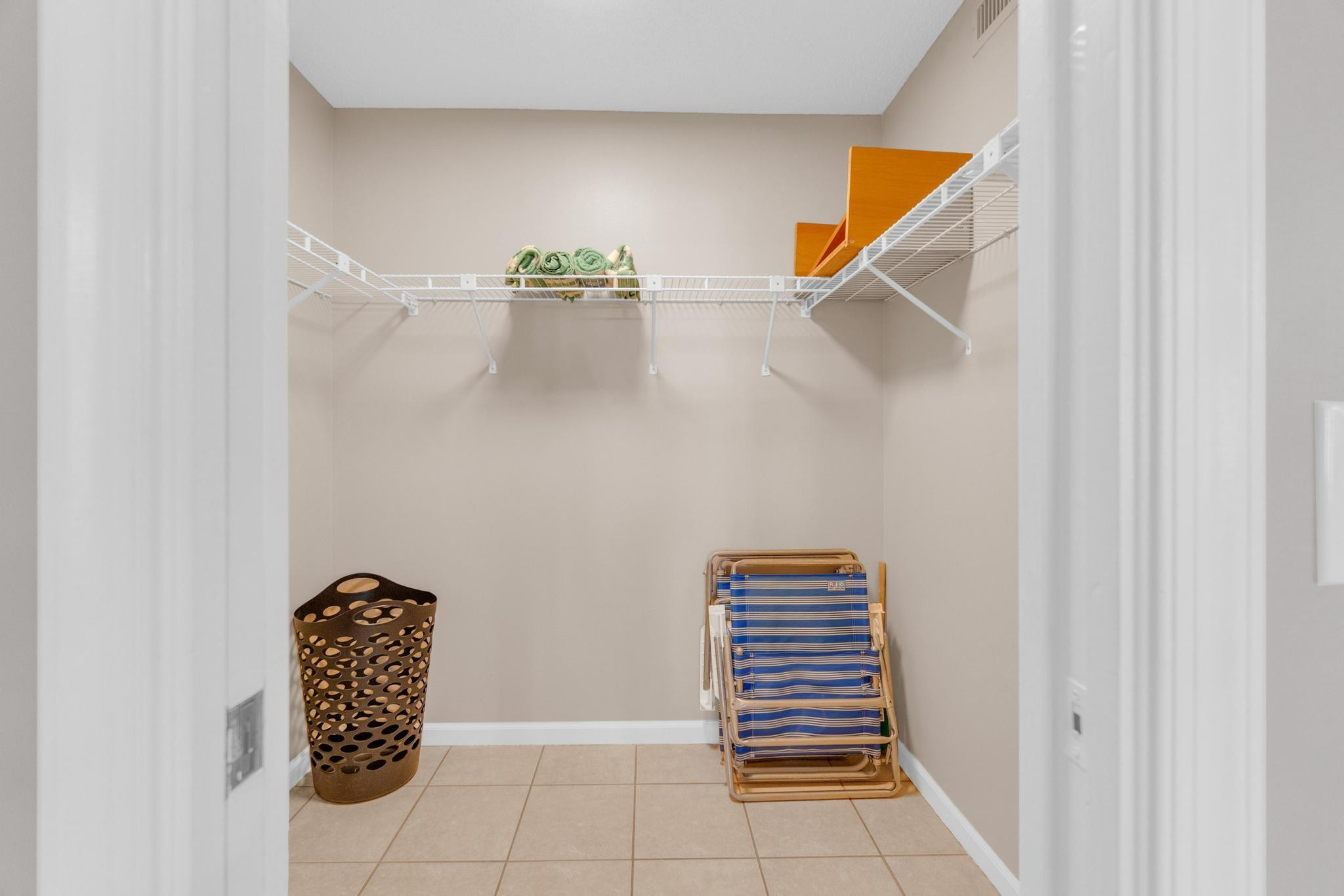 4140 N Ocean Drive 102E, Lauderdale-By-The-Sea Unit: 102E