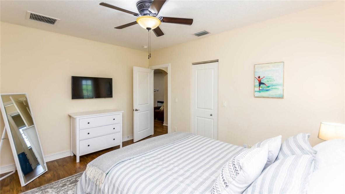 227 Garden Ct