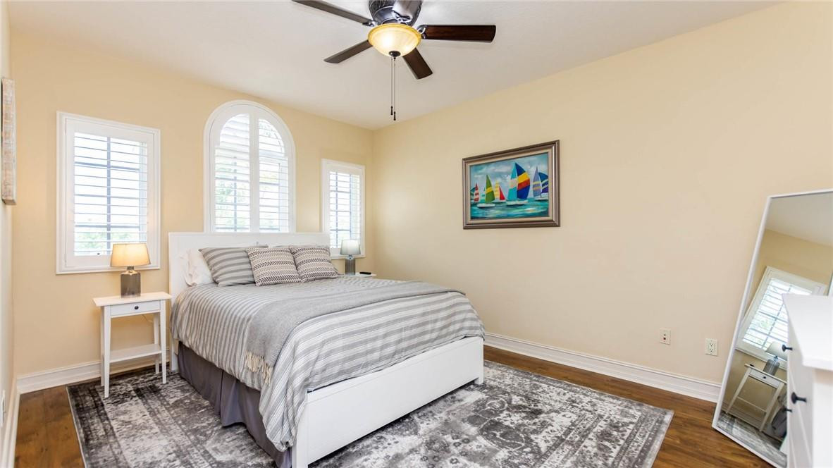 227 Garden Ct