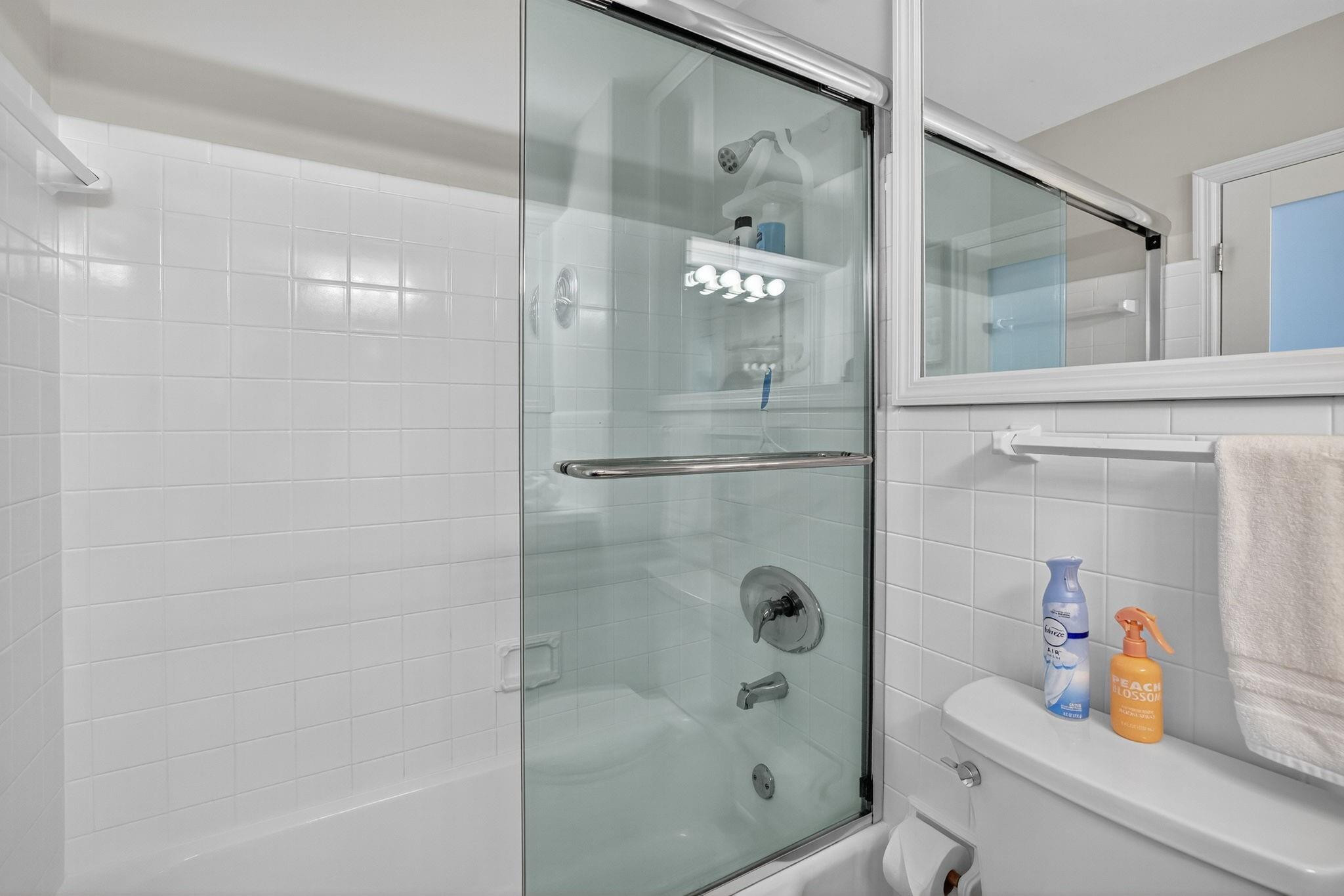 223 Marine Ct 207