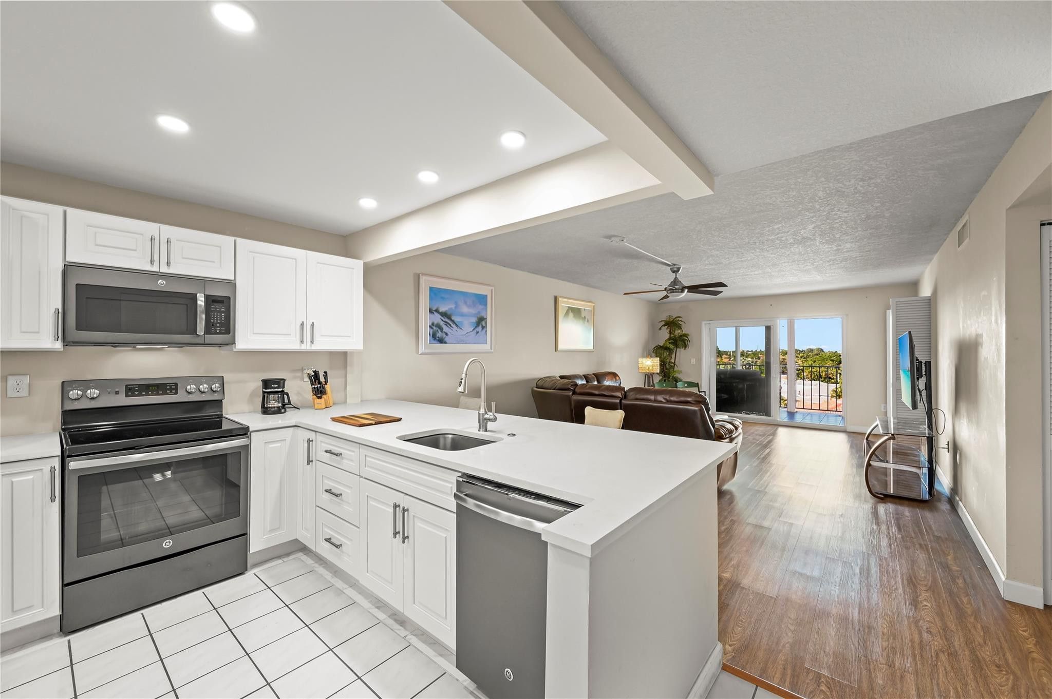 4629 Poinciana Street 506, Lauderdale-By-The-Sea Unit: 506