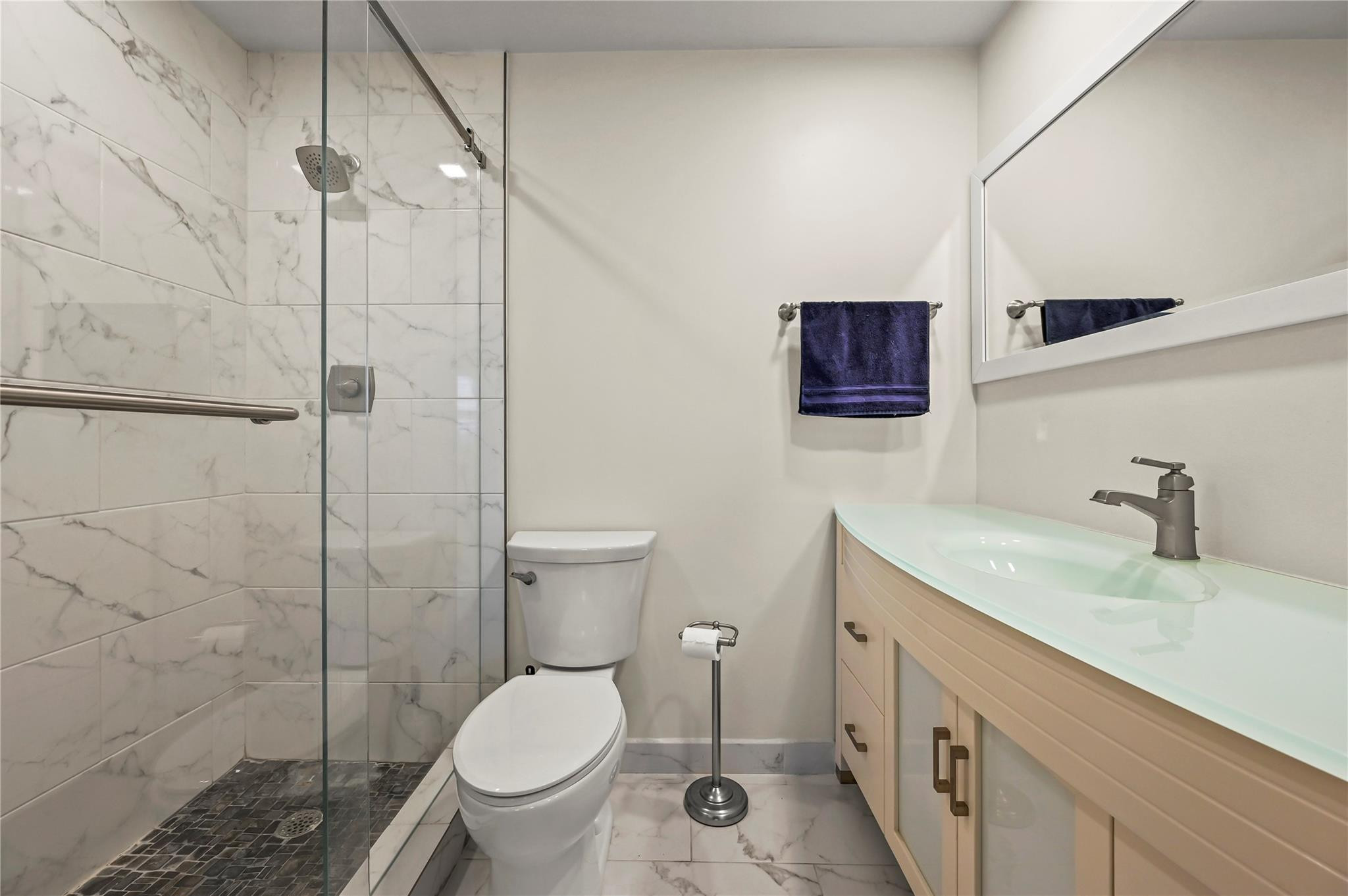 4629 Poinciana Street 506, Lauderdale-By-The-Sea Unit: 506