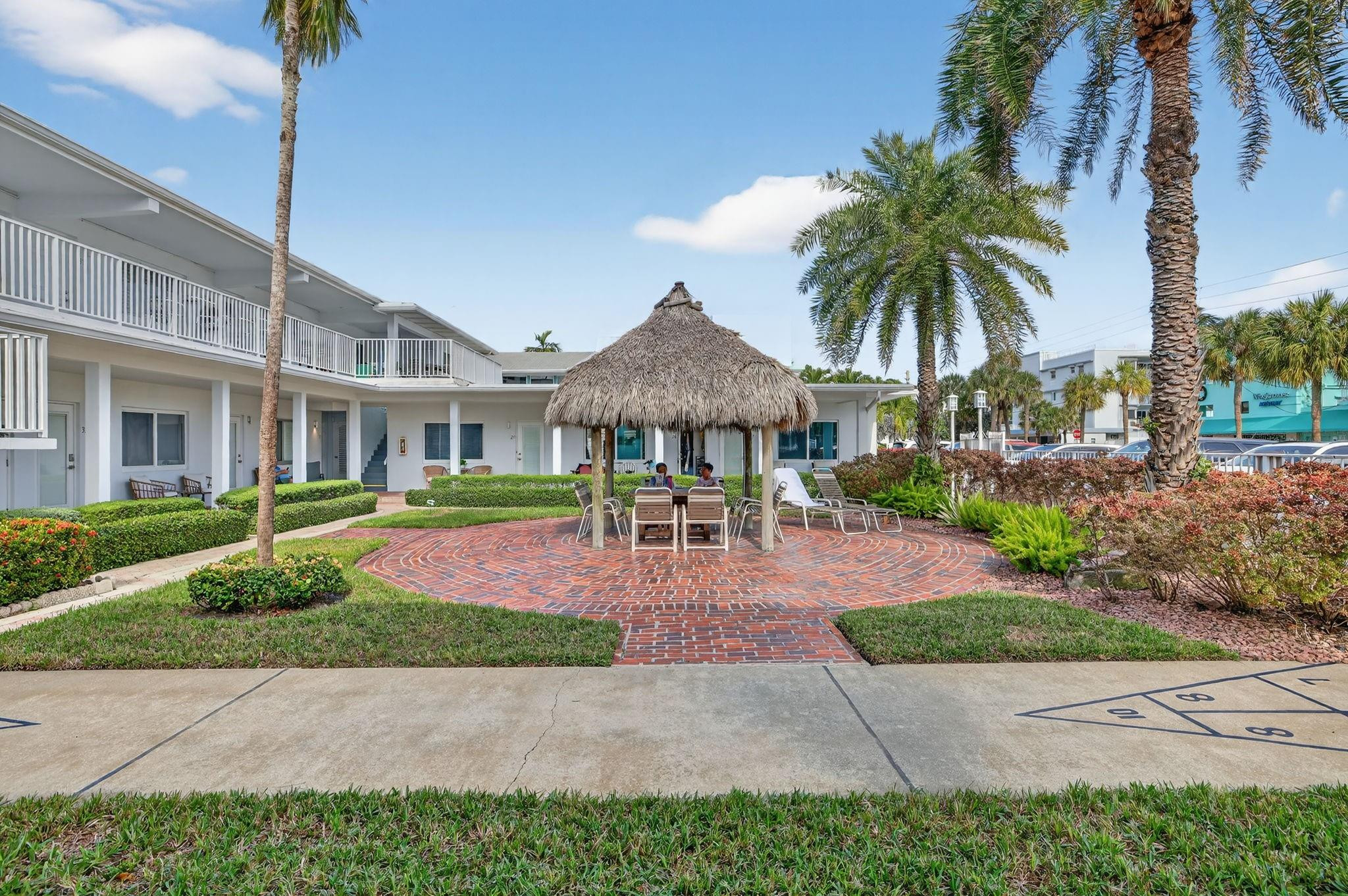 4228 N Ocean Dr 9