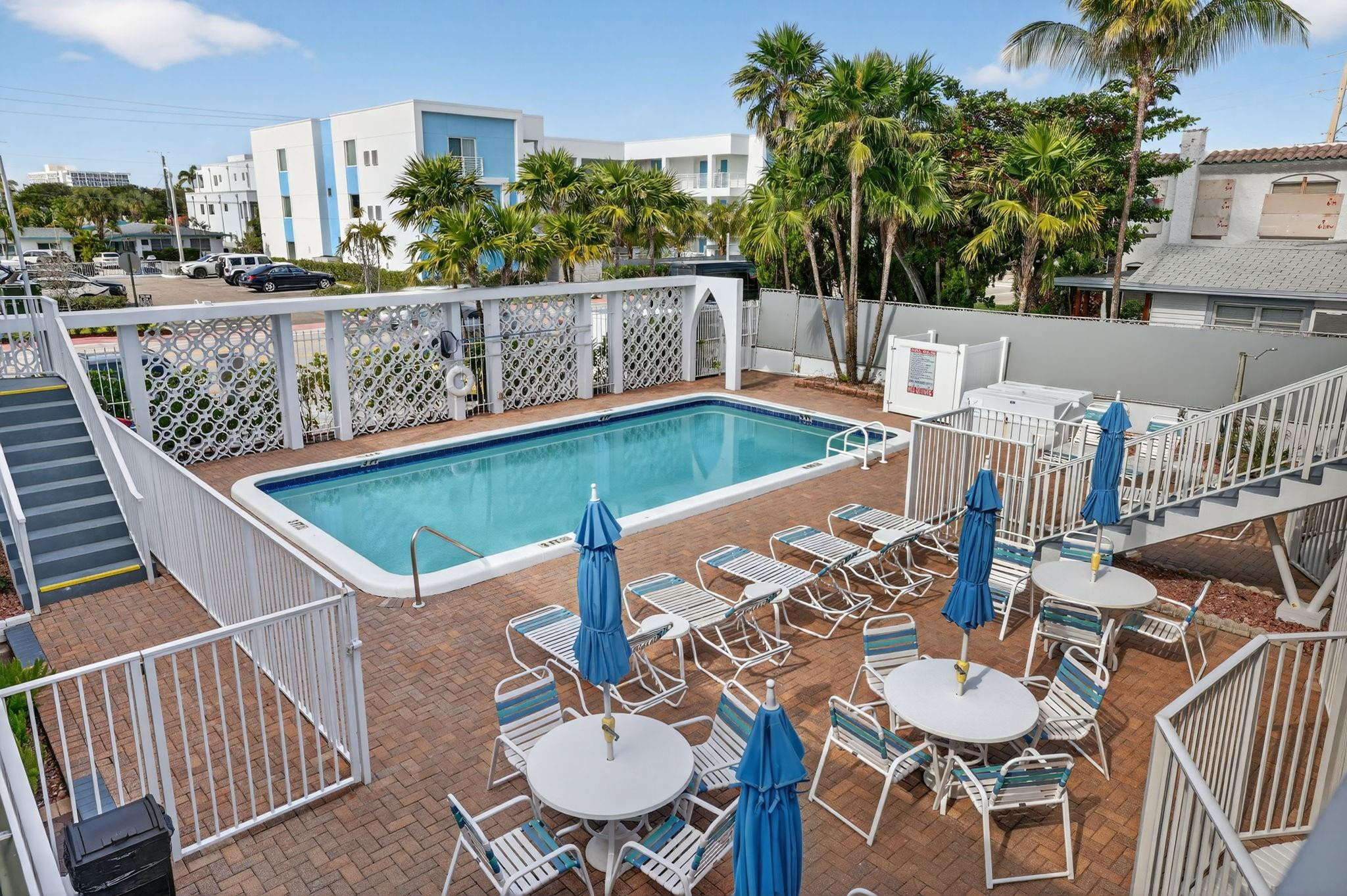 4228 N Ocean Dr 9