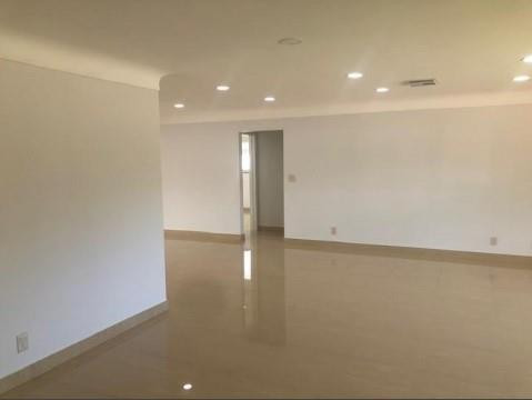 3116 NE 42nd Court