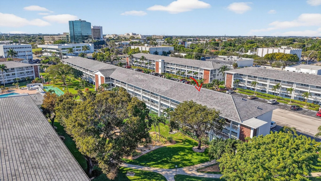 5200 NE 24th Ter c219