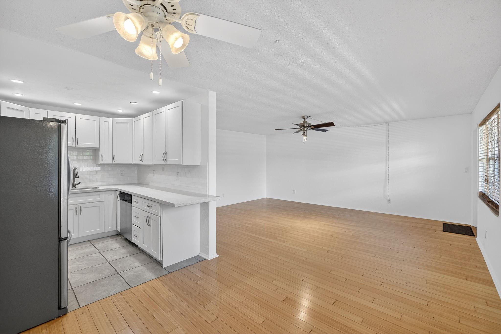 5200 NE 24th Ter c219