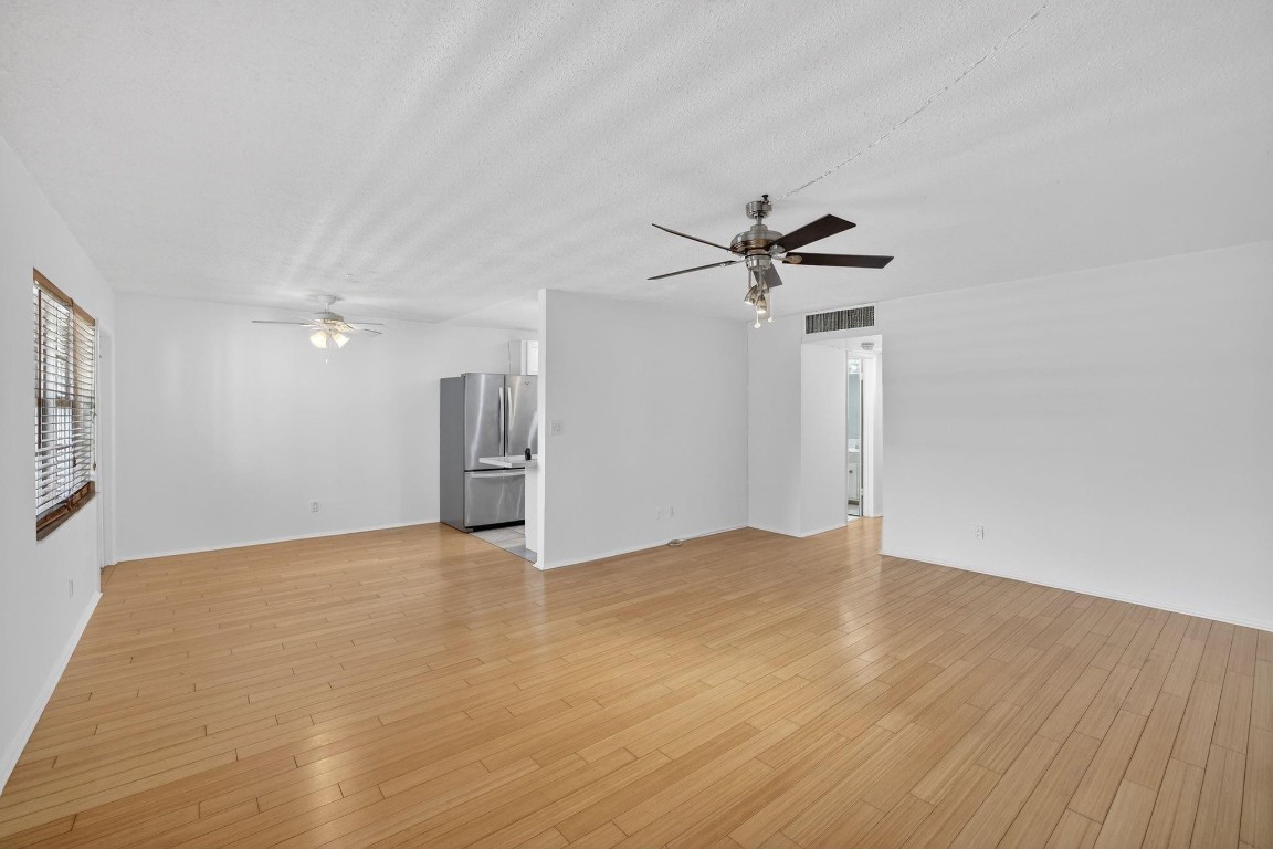 5200 NE 24th Ter c219