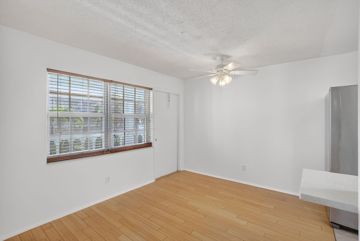 5200 NE 24th Ter c219