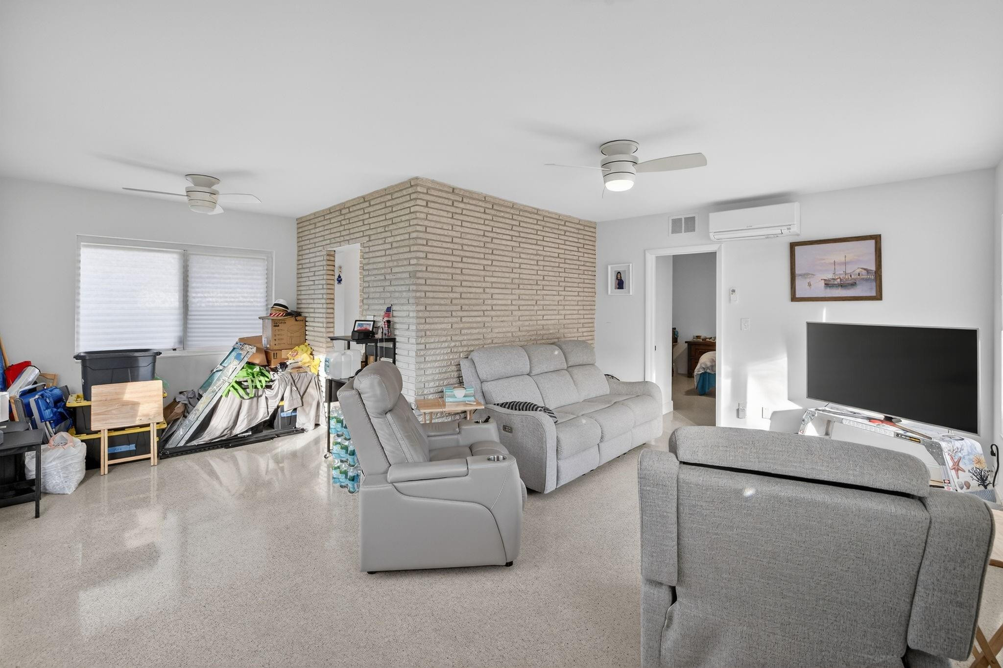 4436 Seagrape Dr