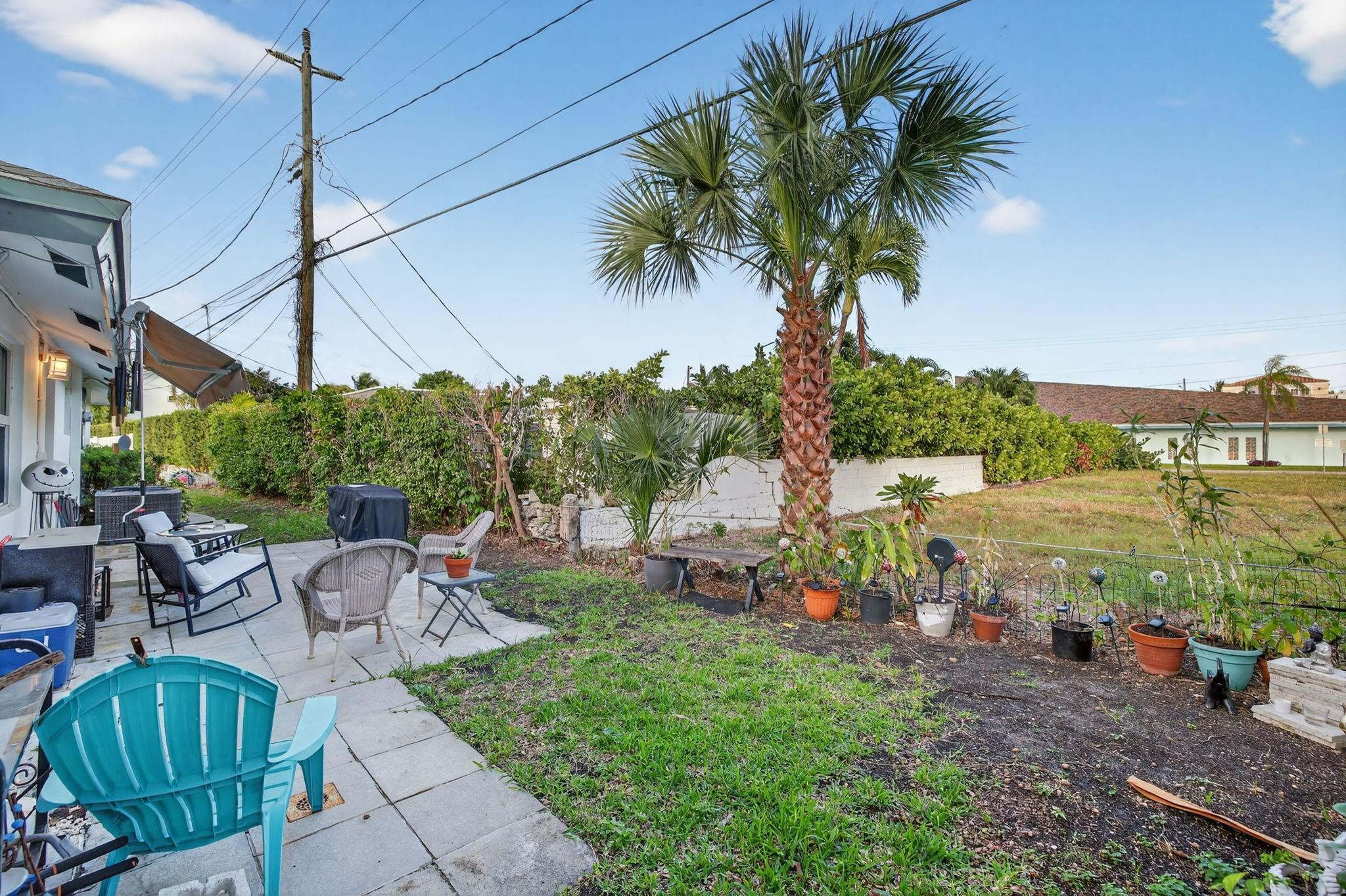 4436 Seagrape Dr