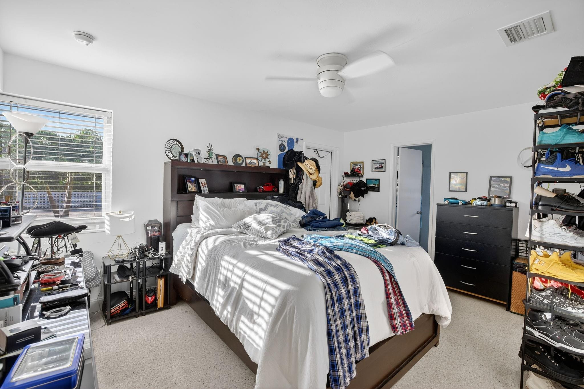 4436 Seagrape Dr