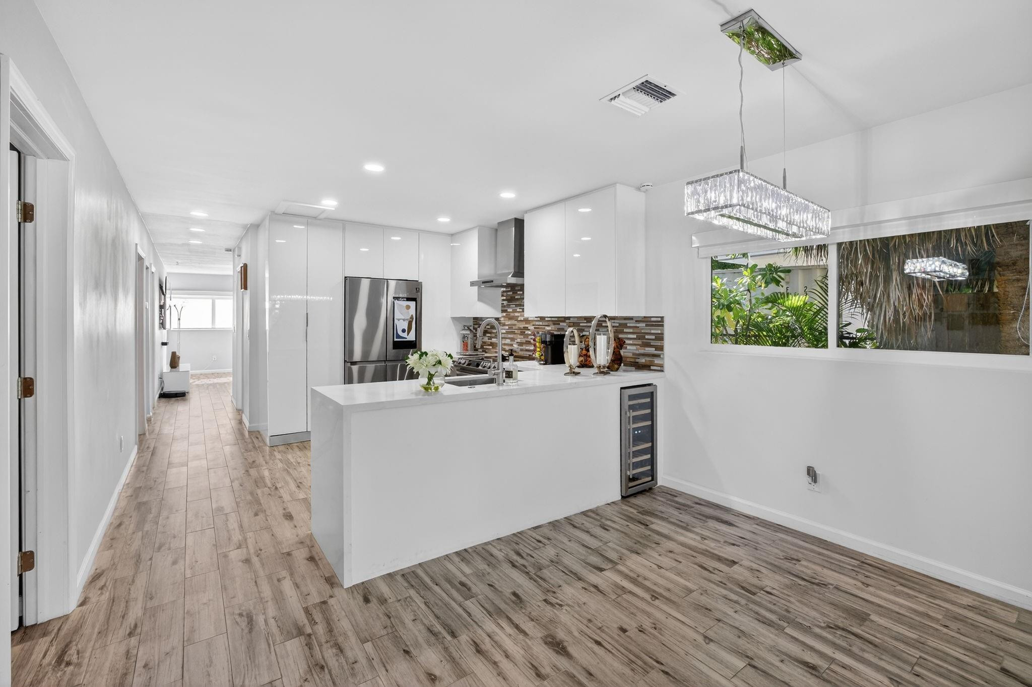 1383 NE 38th Street, Oakland Park