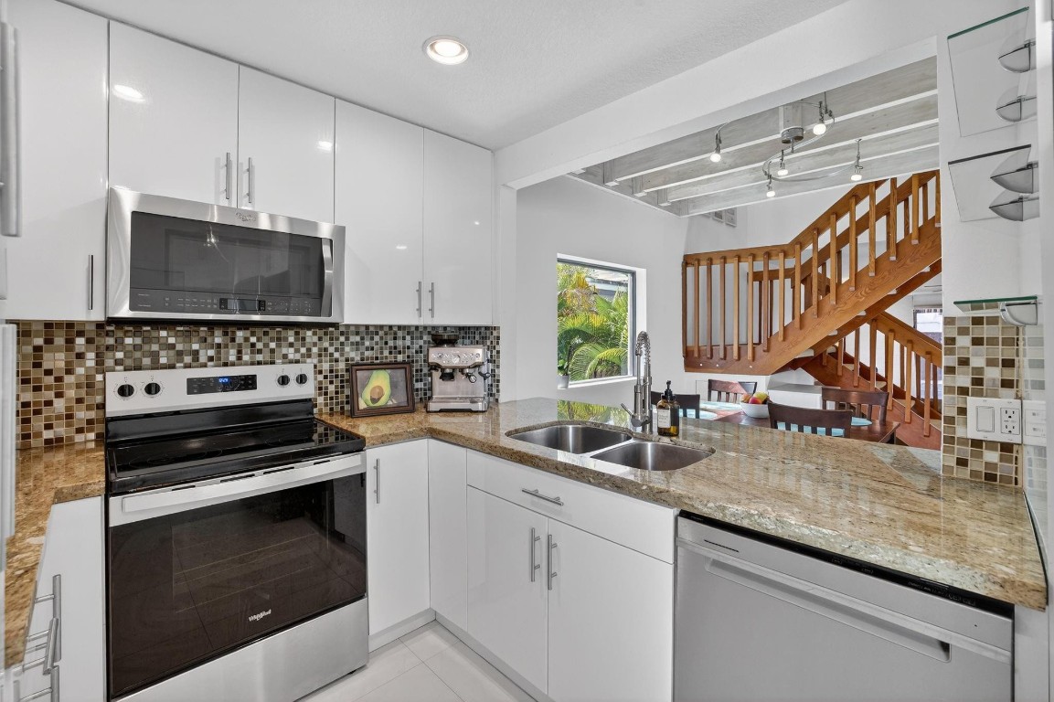 4465 Poinciana Street 4465, Lauderdale-By-The-Sea Unit: 4465