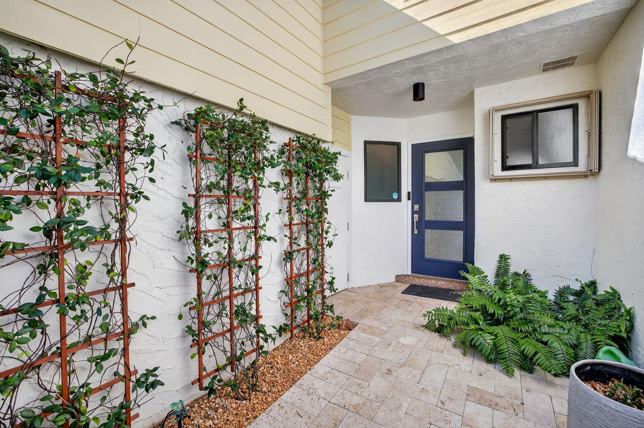 4465 Poinciana Street 4465, Lauderdale-By-The-Sea Unit: 4465