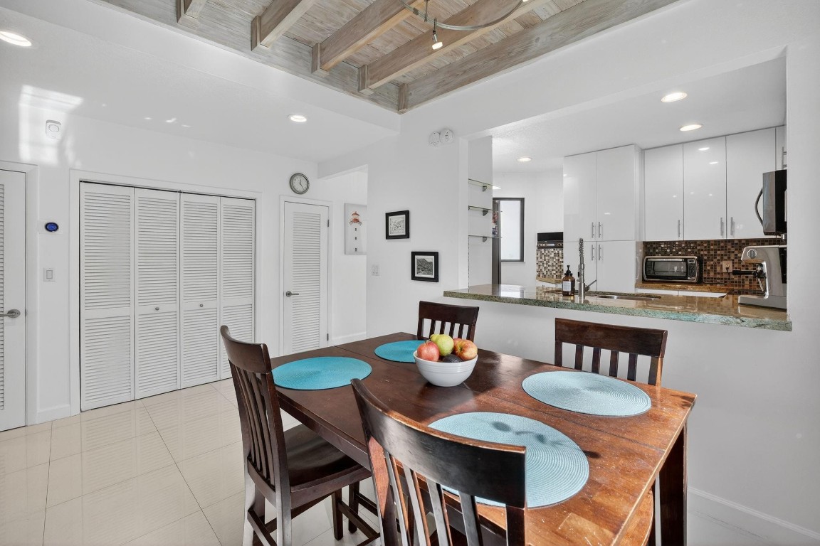 4465 Poinciana Street 4465, Lauderdale-By-The-Sea Unit: 4465