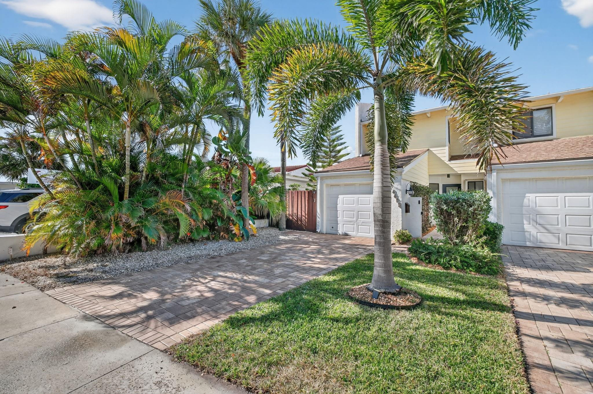 4465 Poinciana Street 4465, Lauderdale-By-The-Sea Unit: 4465