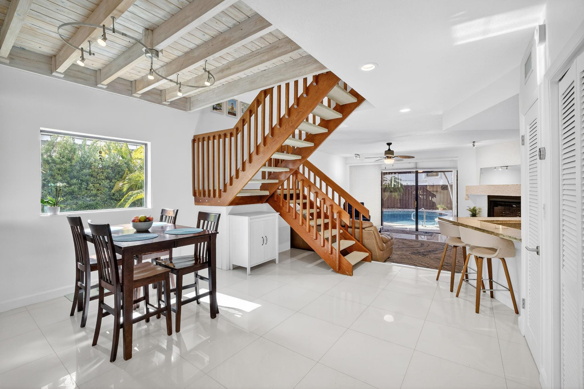 4465 Poinciana Street 4465, Lauderdale-By-The-Sea Unit: 4465