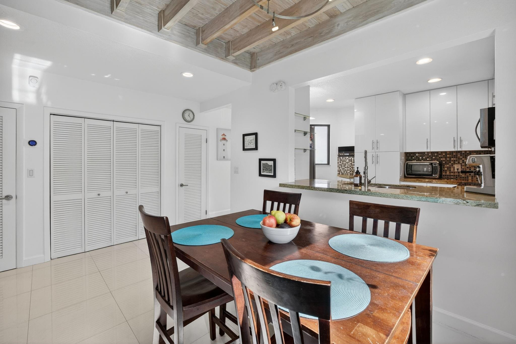 4465 Poinciana Street 4465, Lauderdale-By-The-Sea Unit: 4465