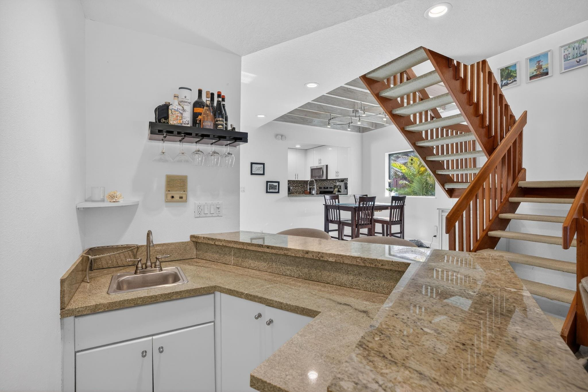 4465 Poinciana Street 4465, Lauderdale-By-The-Sea Unit: 4465