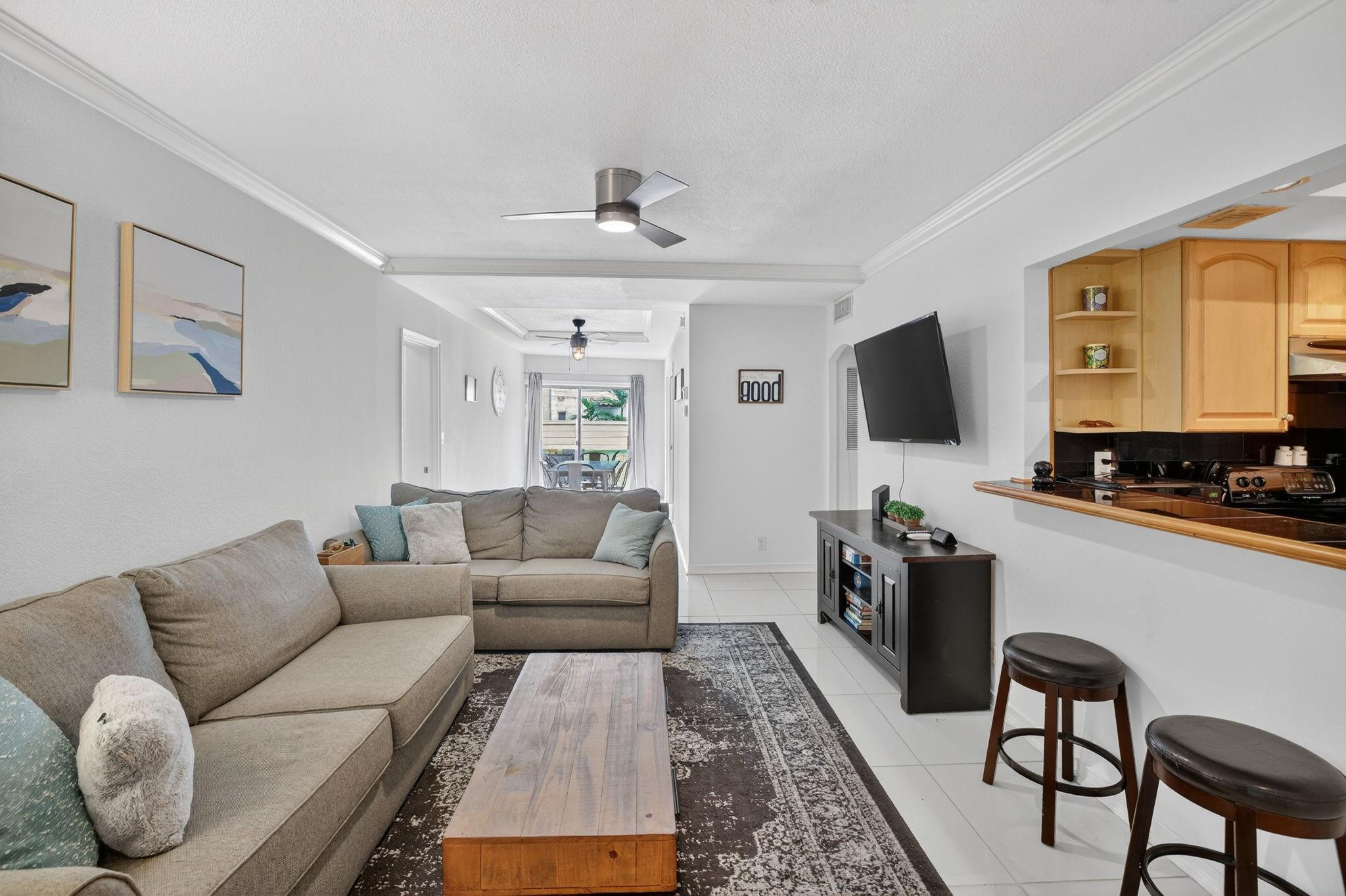 1967 S Ocean Boulevard 103