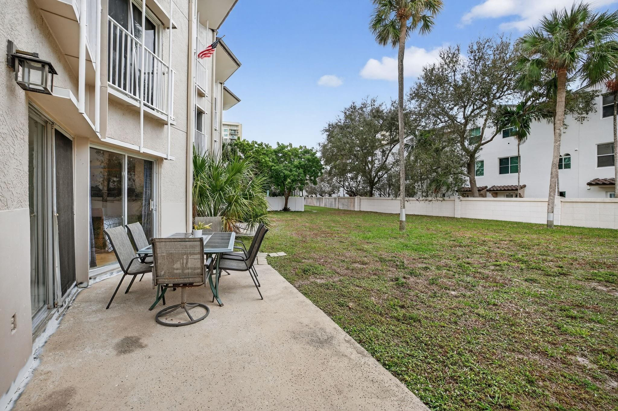 1967 S Ocean Boulevard 103