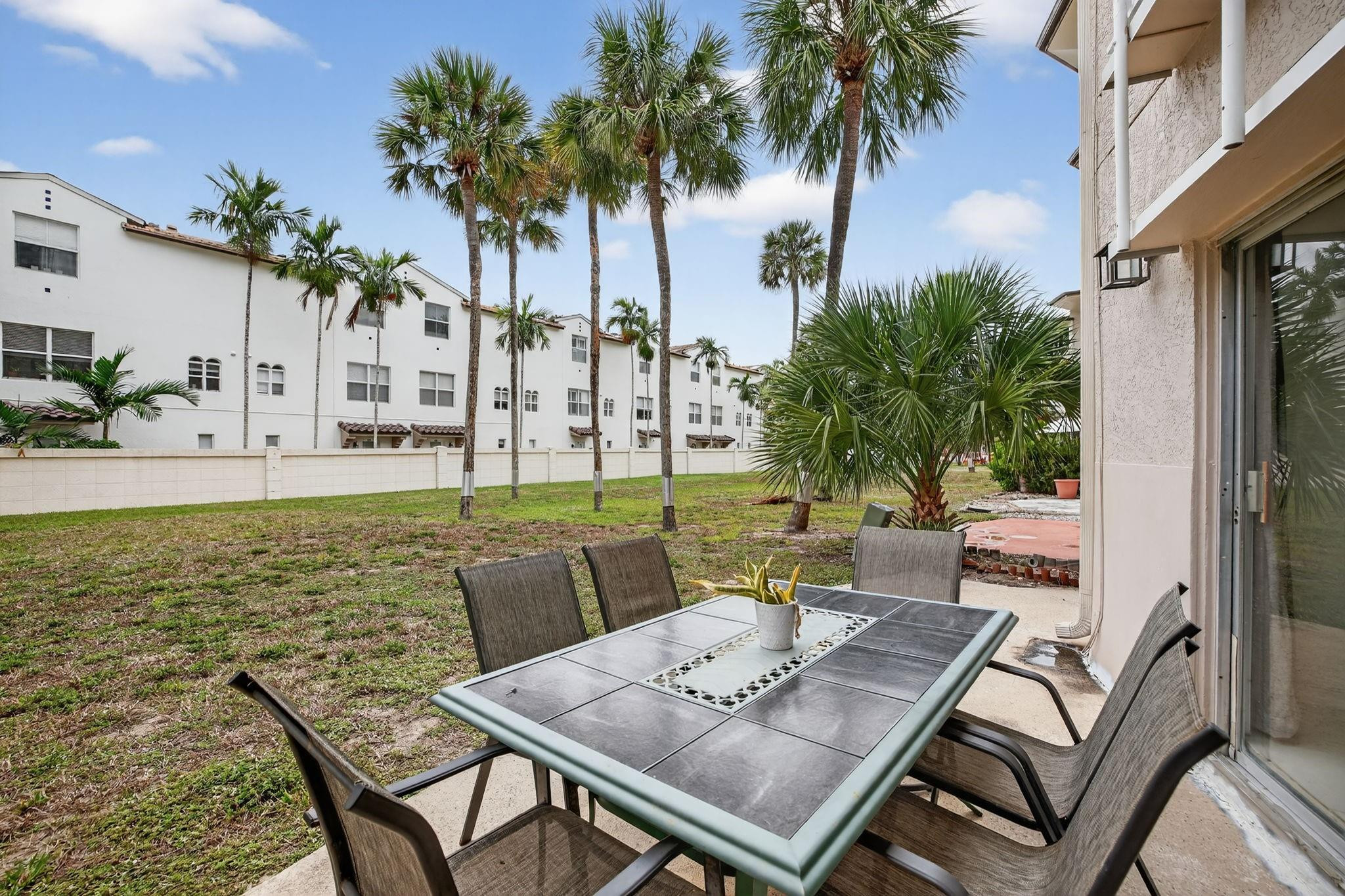 1967 S Ocean Boulevard 103