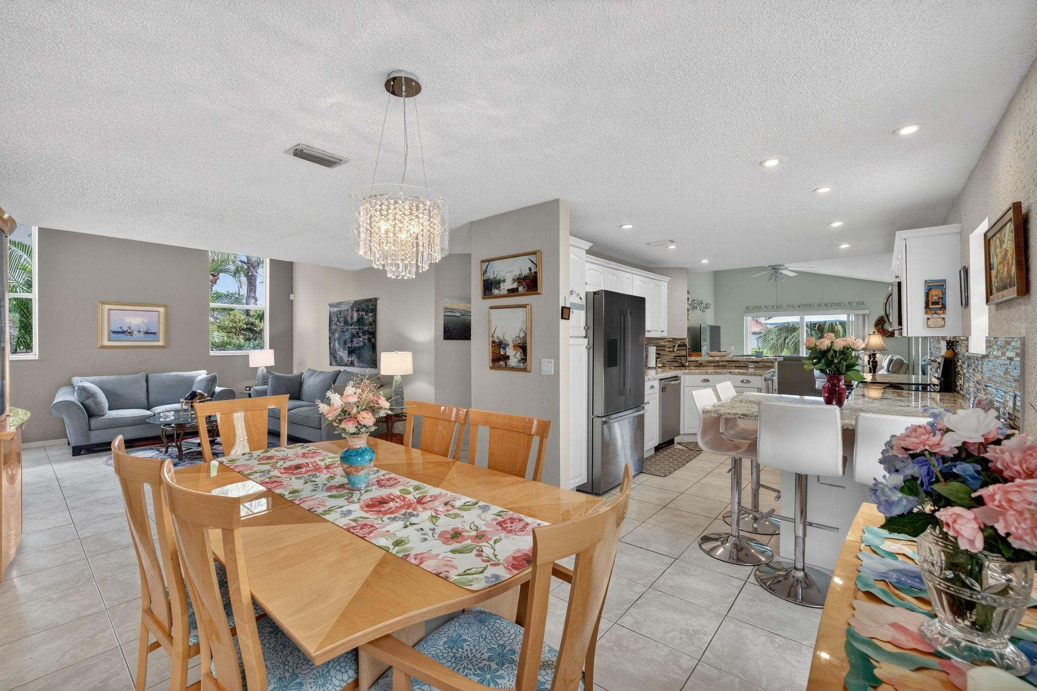 10638 NW 7th Street