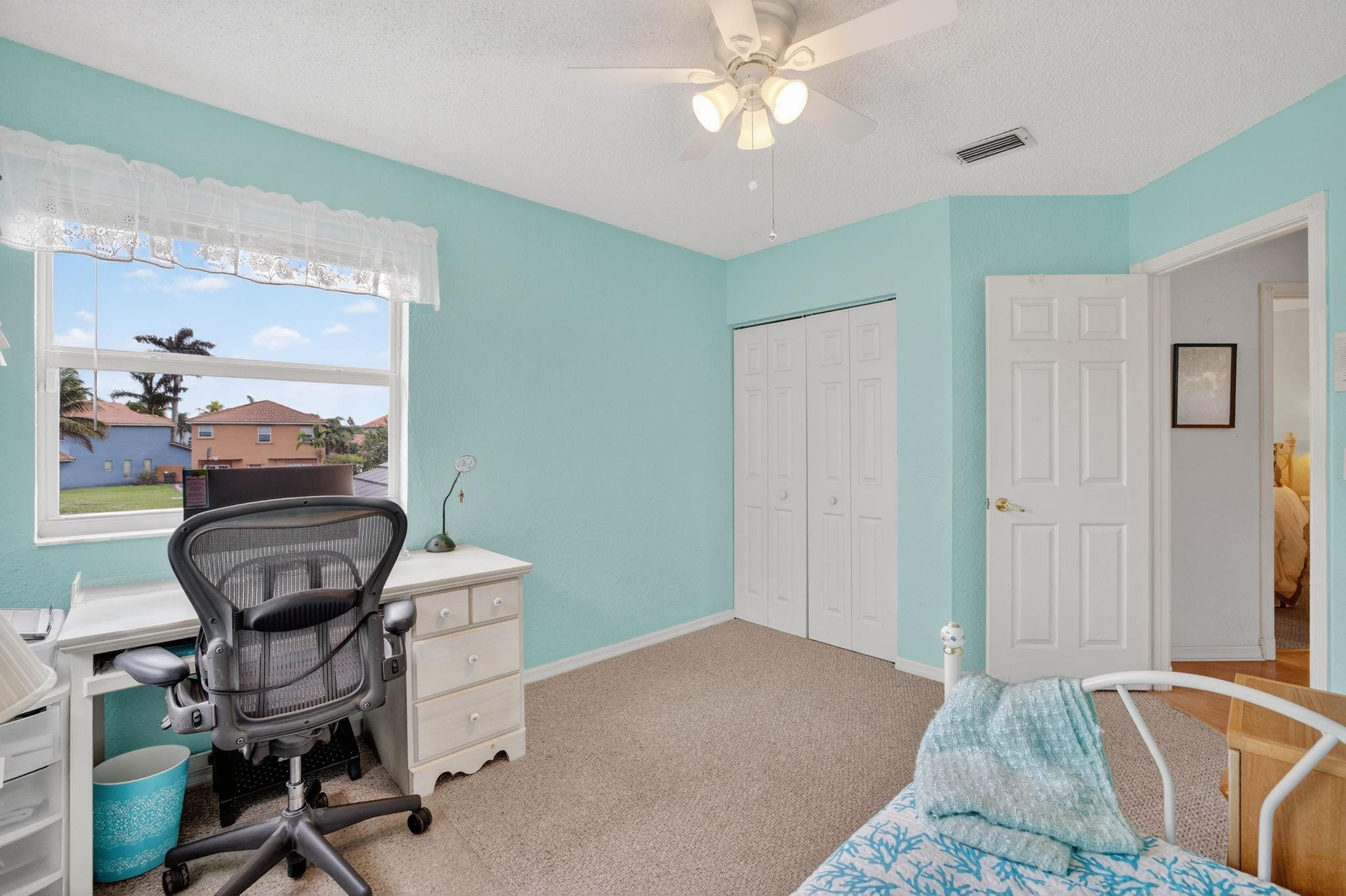 10638 NW 7th Street