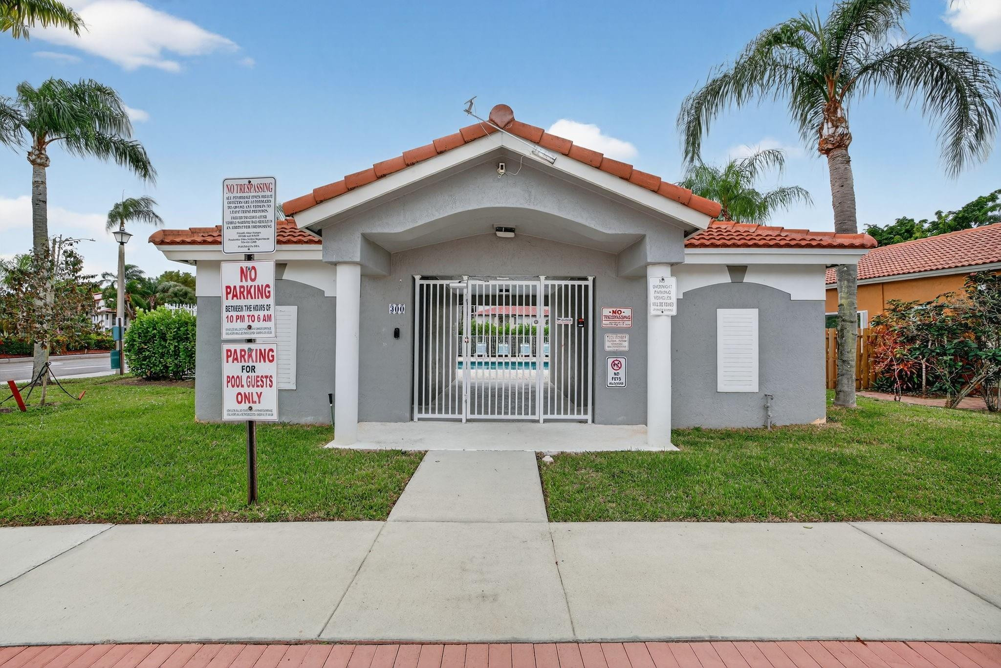 10638 NW 7th Street
