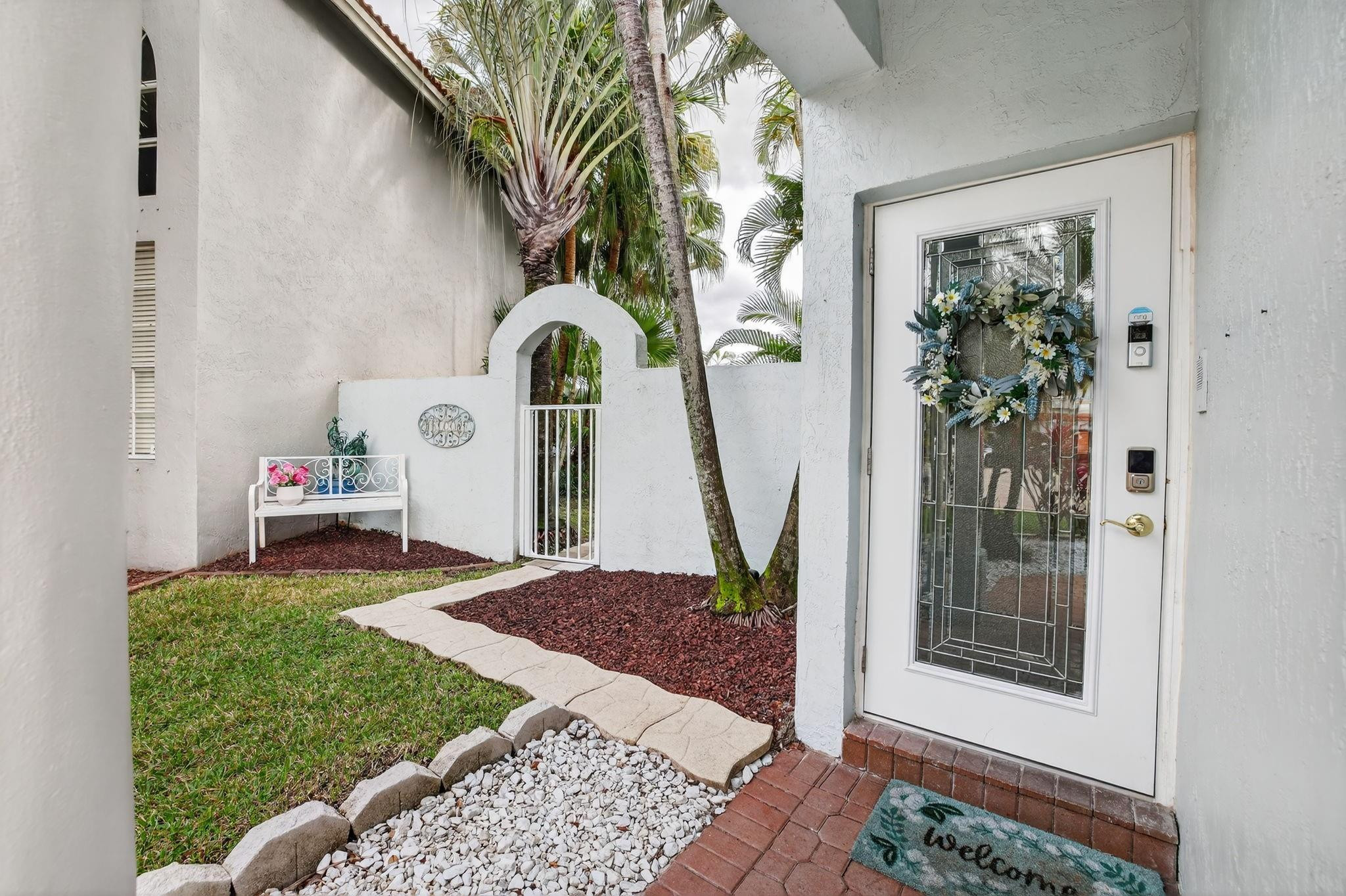 10638 NW 7th Street