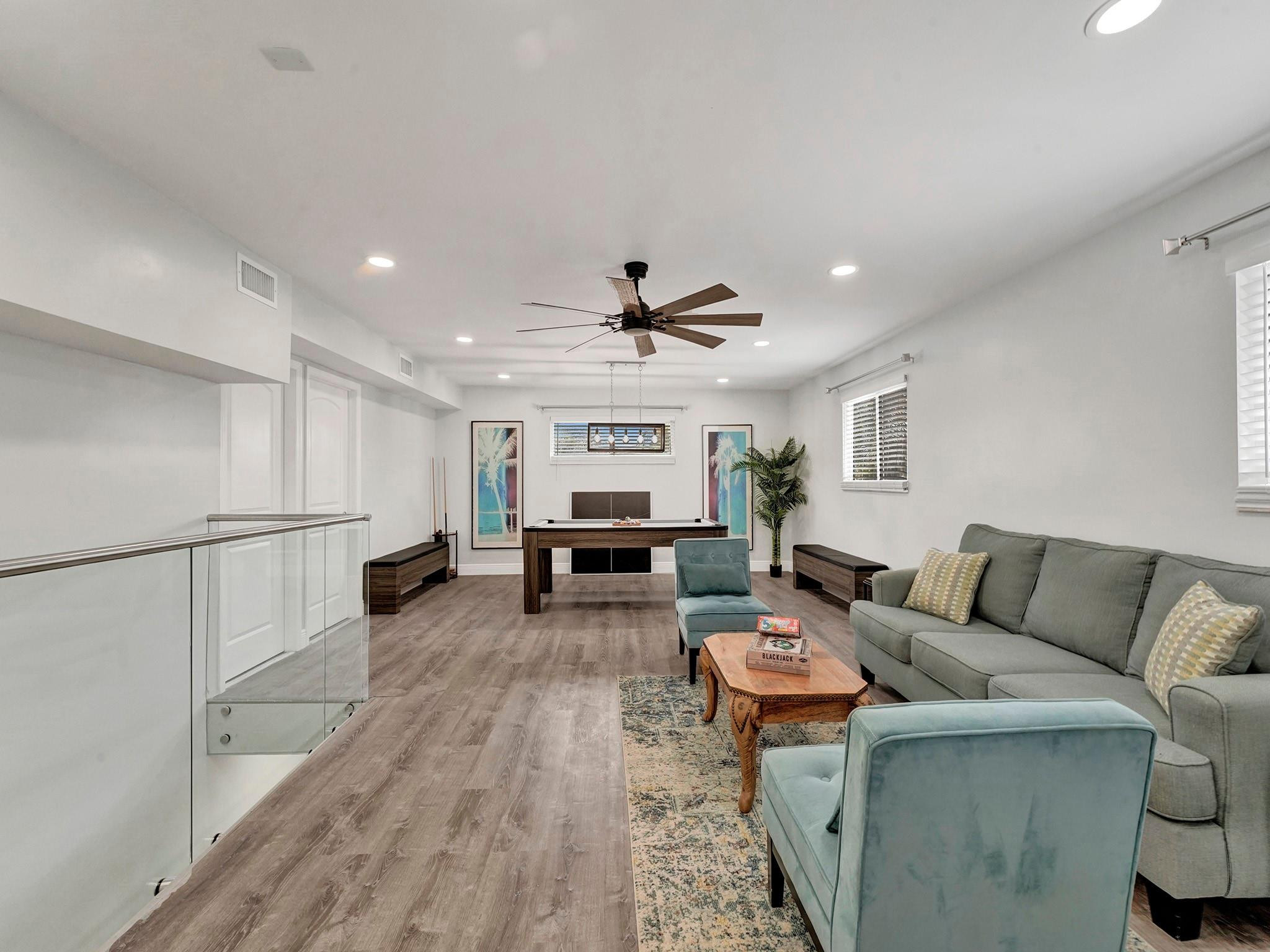 3261 Aqua Vista Drive