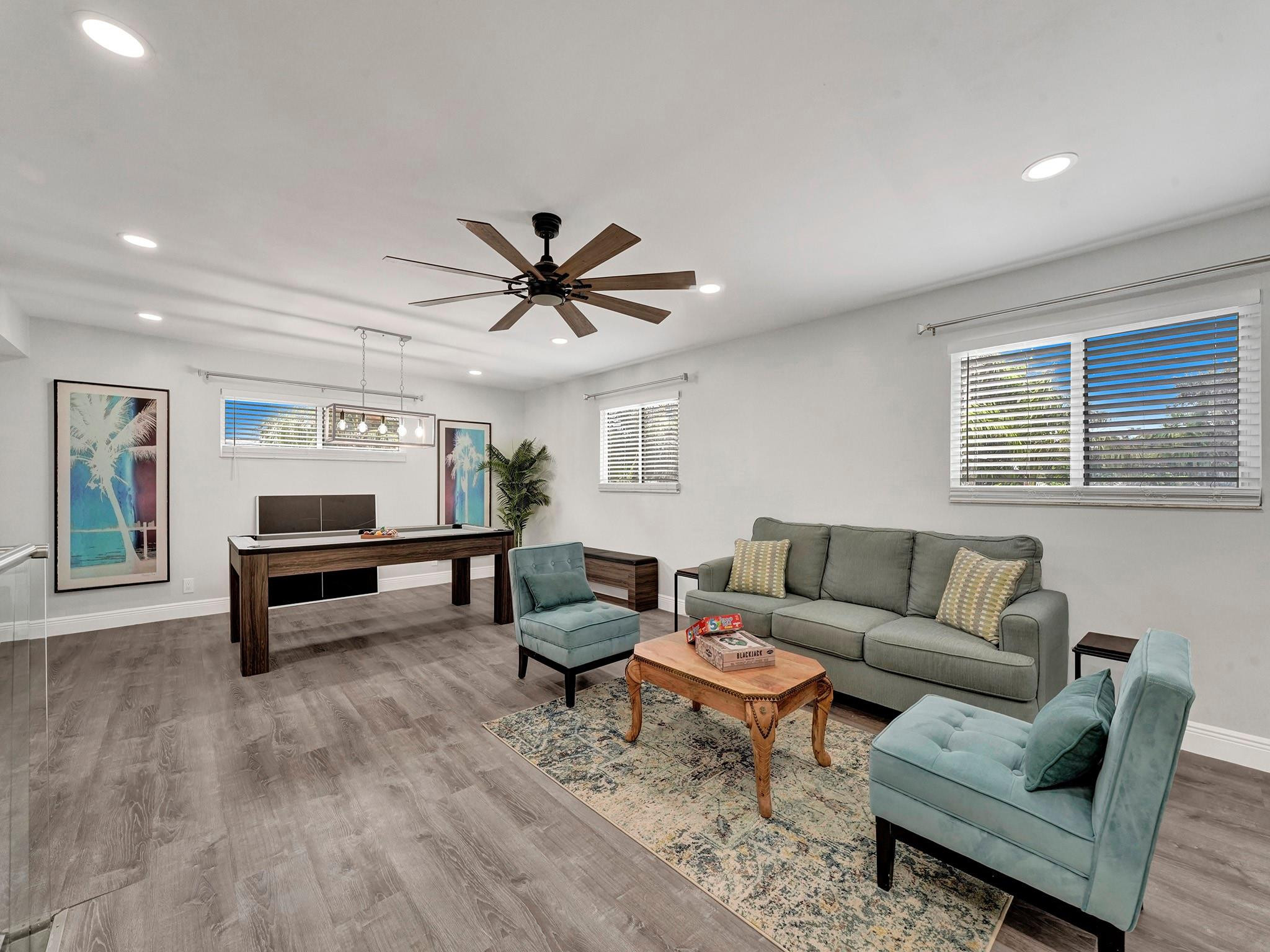 3261 Aqua Vista Drive