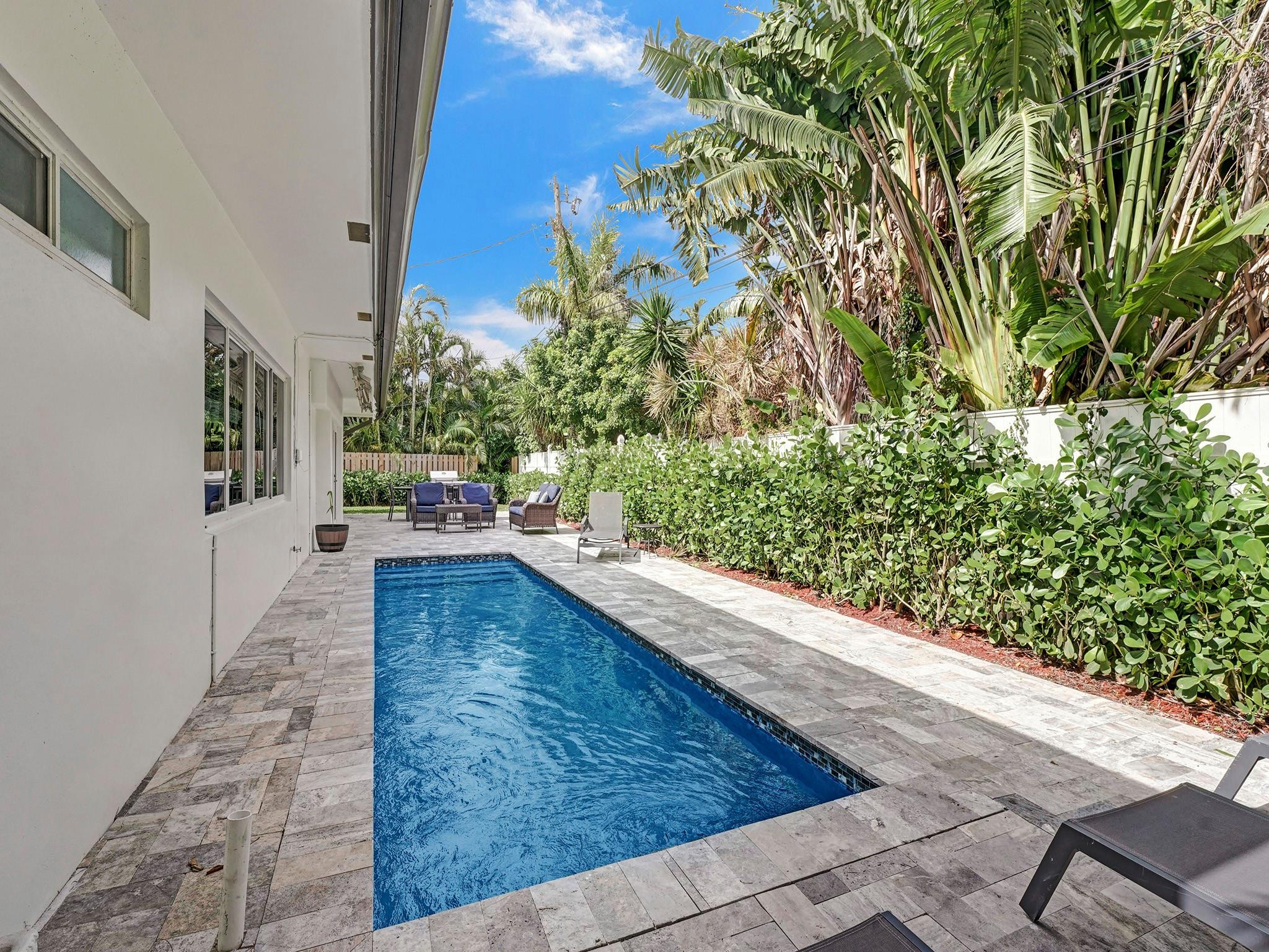 3261 Aqua Vista Drive