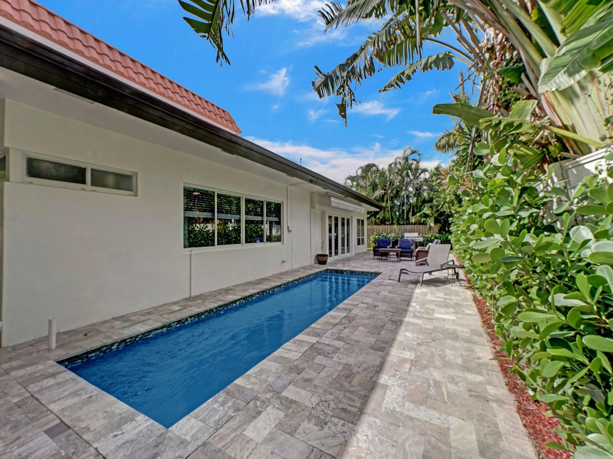 3261 Aqua Vista Drive