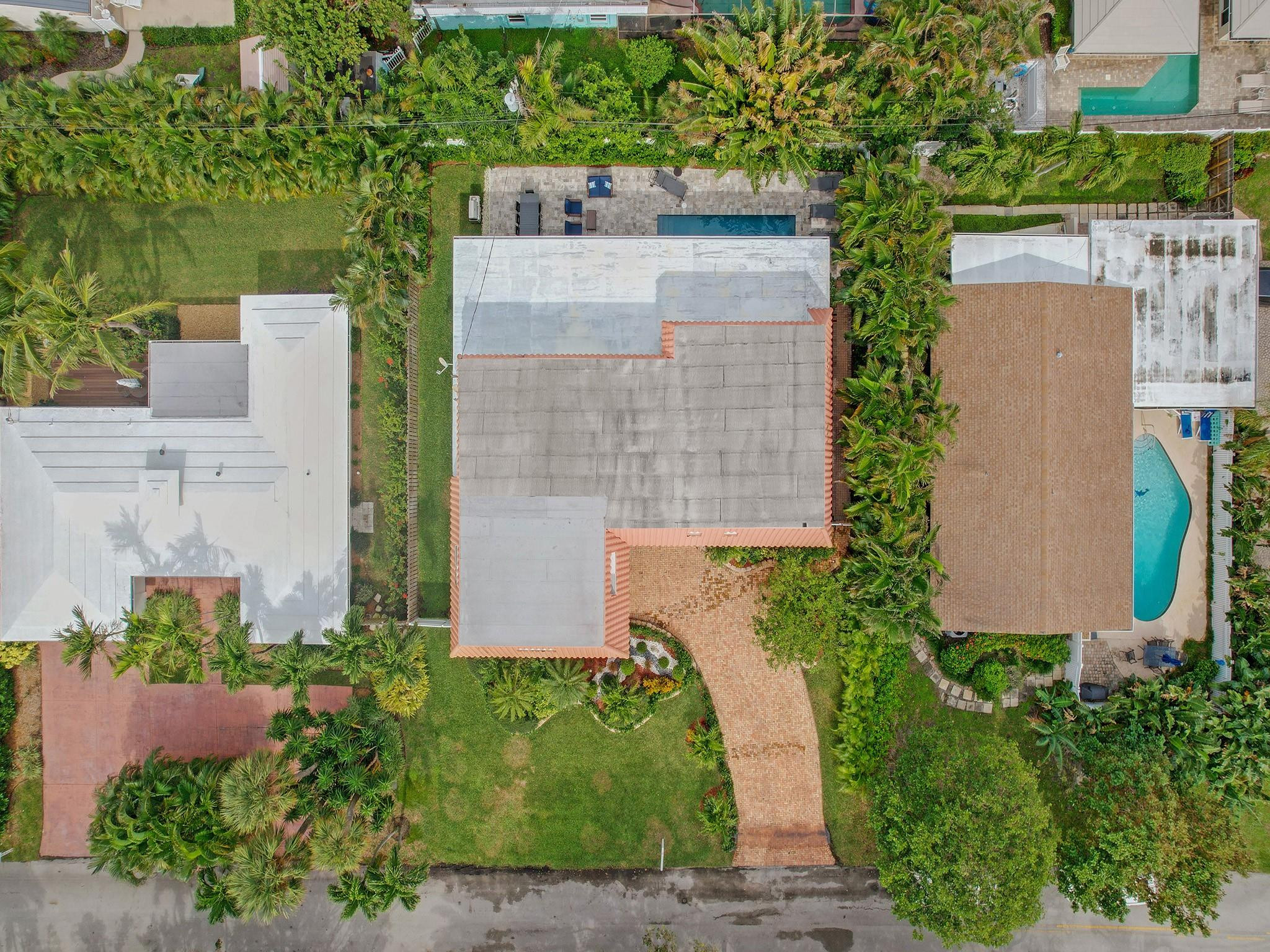 3261 Aqua Vista Drive