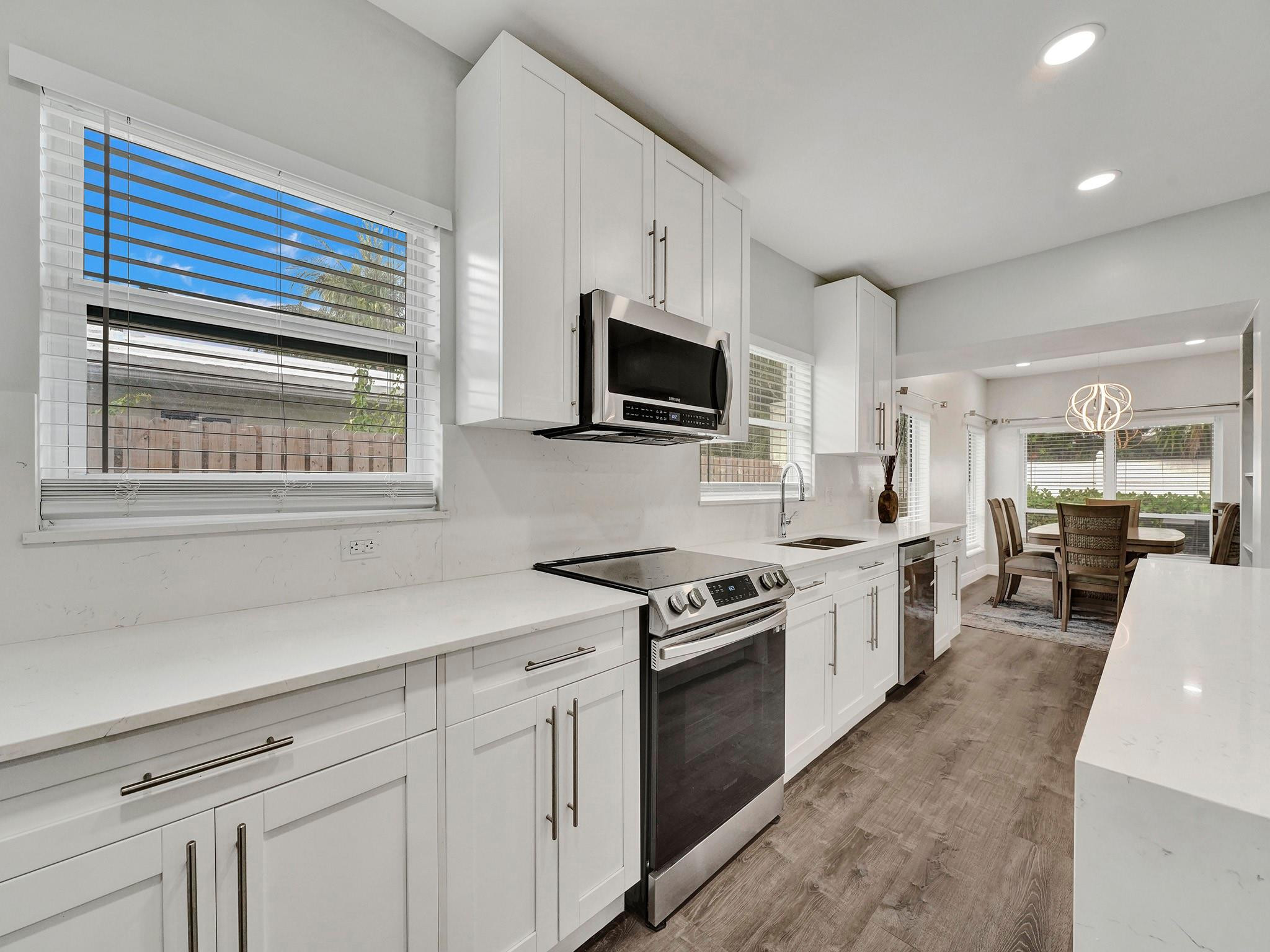 3261 Aqua Vista Drive