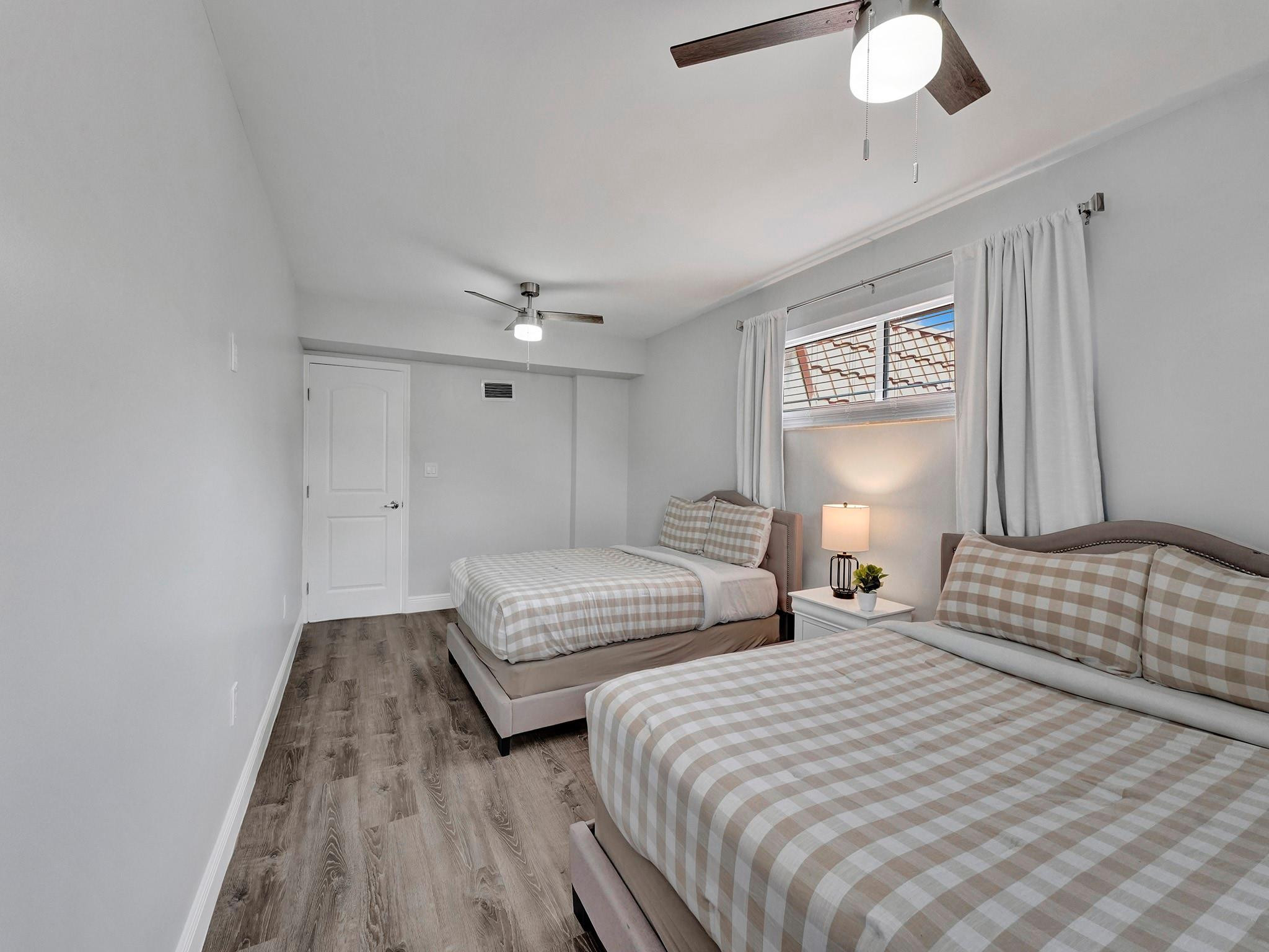 3261 Aqua Vista Drive