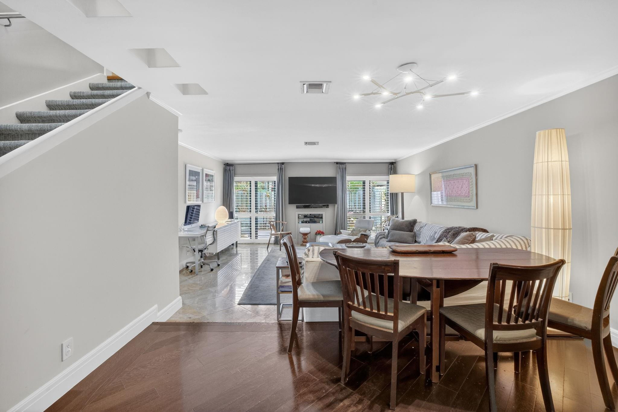 210 Washingtonia Avenue, Lauderdale-By-The-Sea