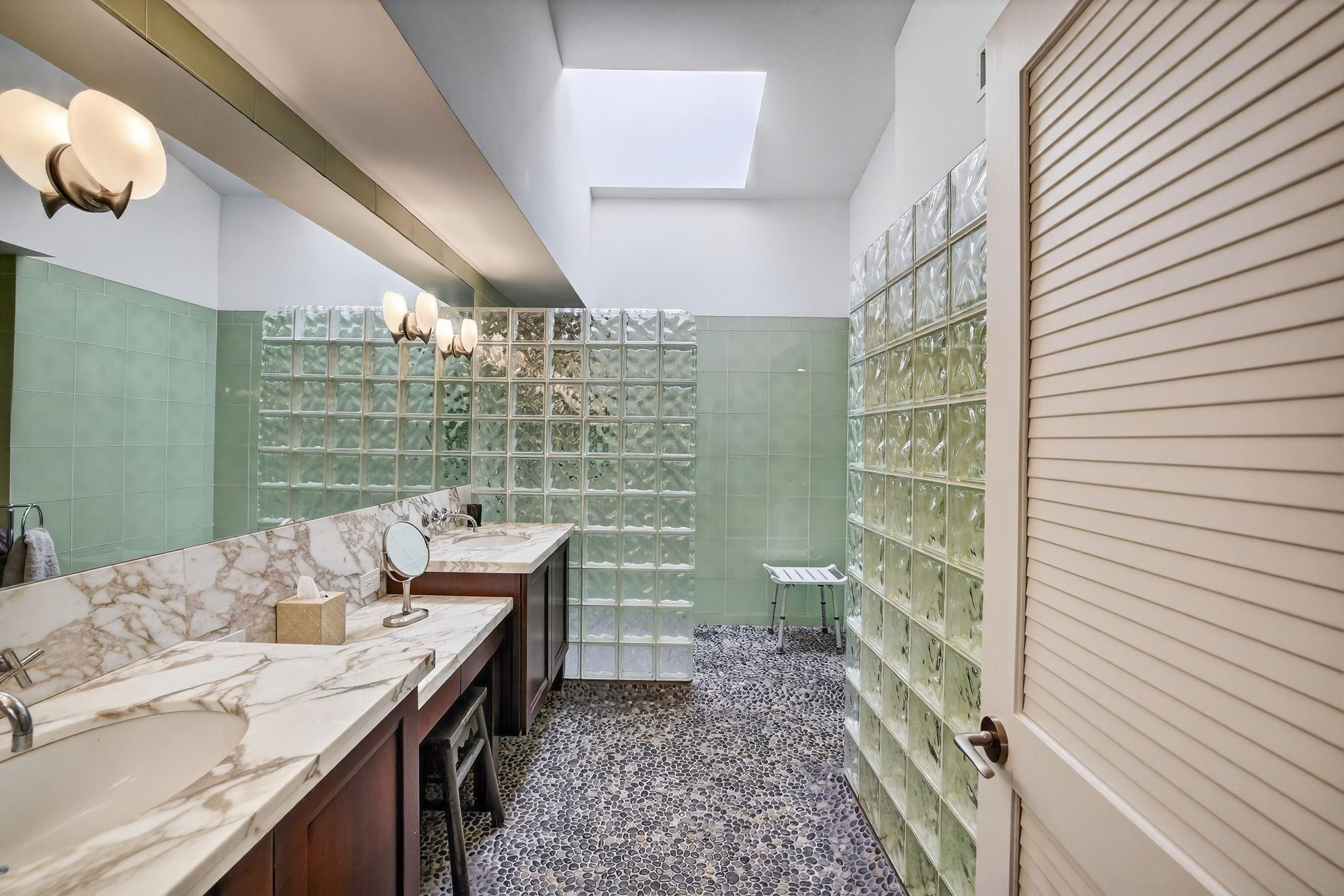 210 Washingtonia Avenue, Lauderdale-By-The-Sea