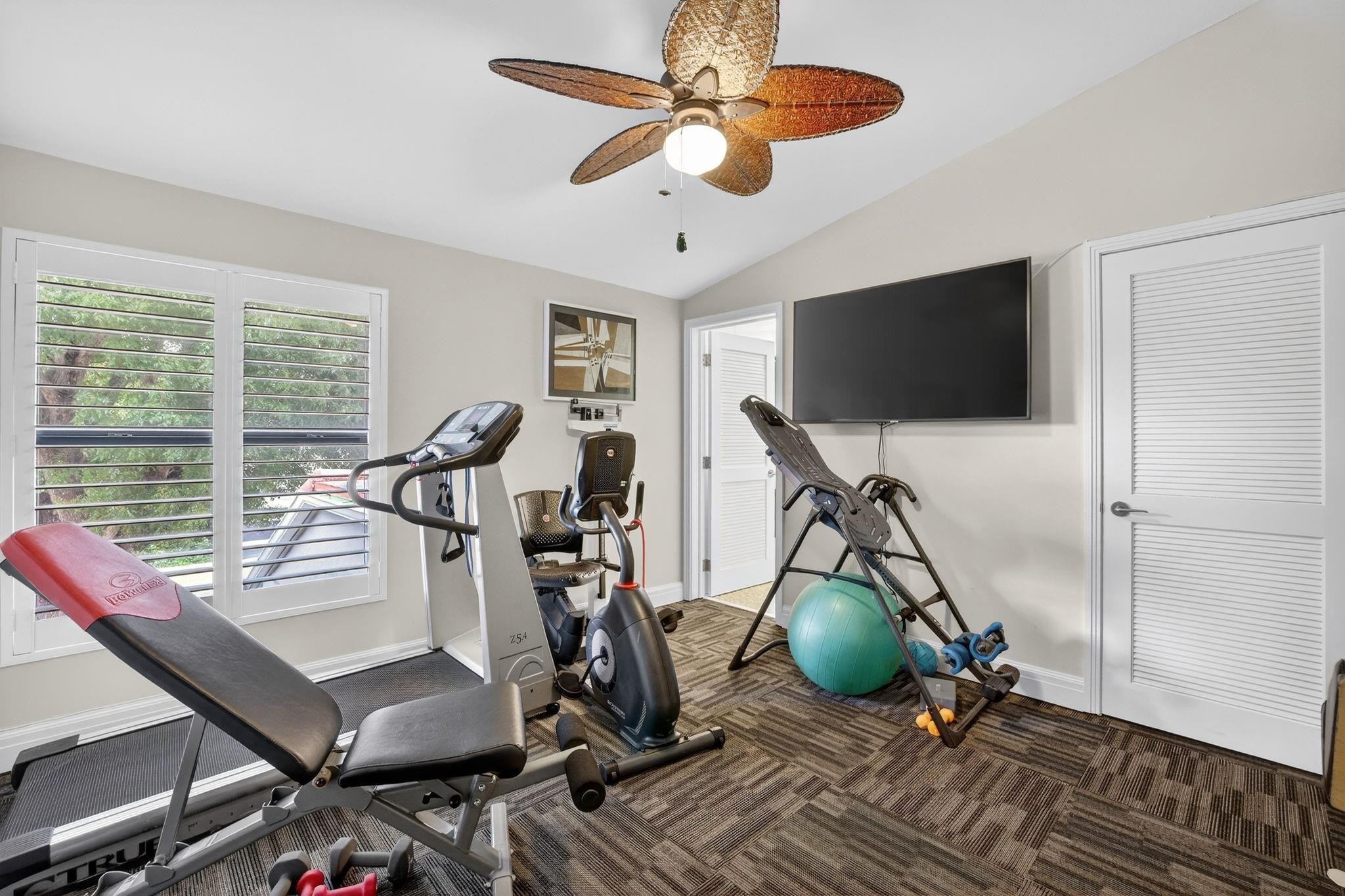 210 Washingtonia Avenue, Lauderdale-By-The-Sea