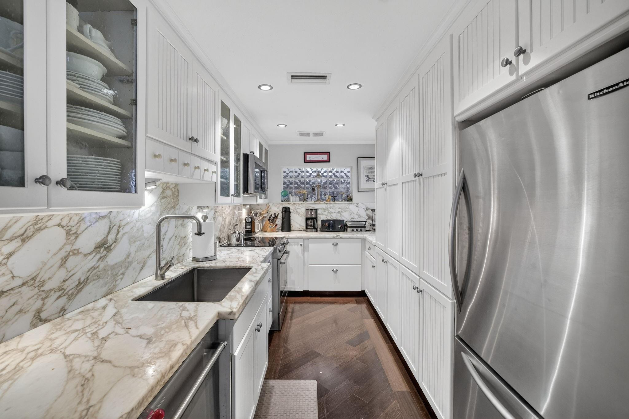 210 Washingtonia Avenue, Lauderdale-By-The-Sea