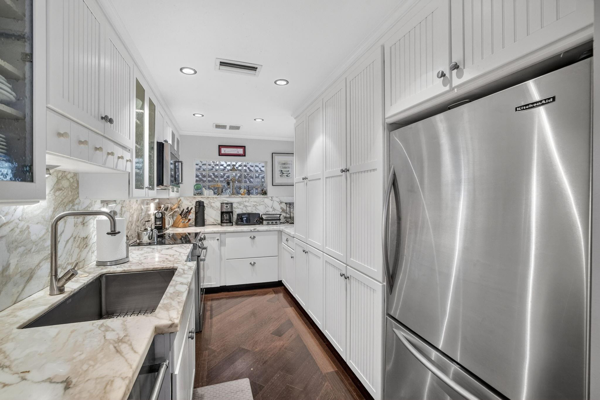 210 Washingtonia Avenue, Lauderdale-By-The-Sea