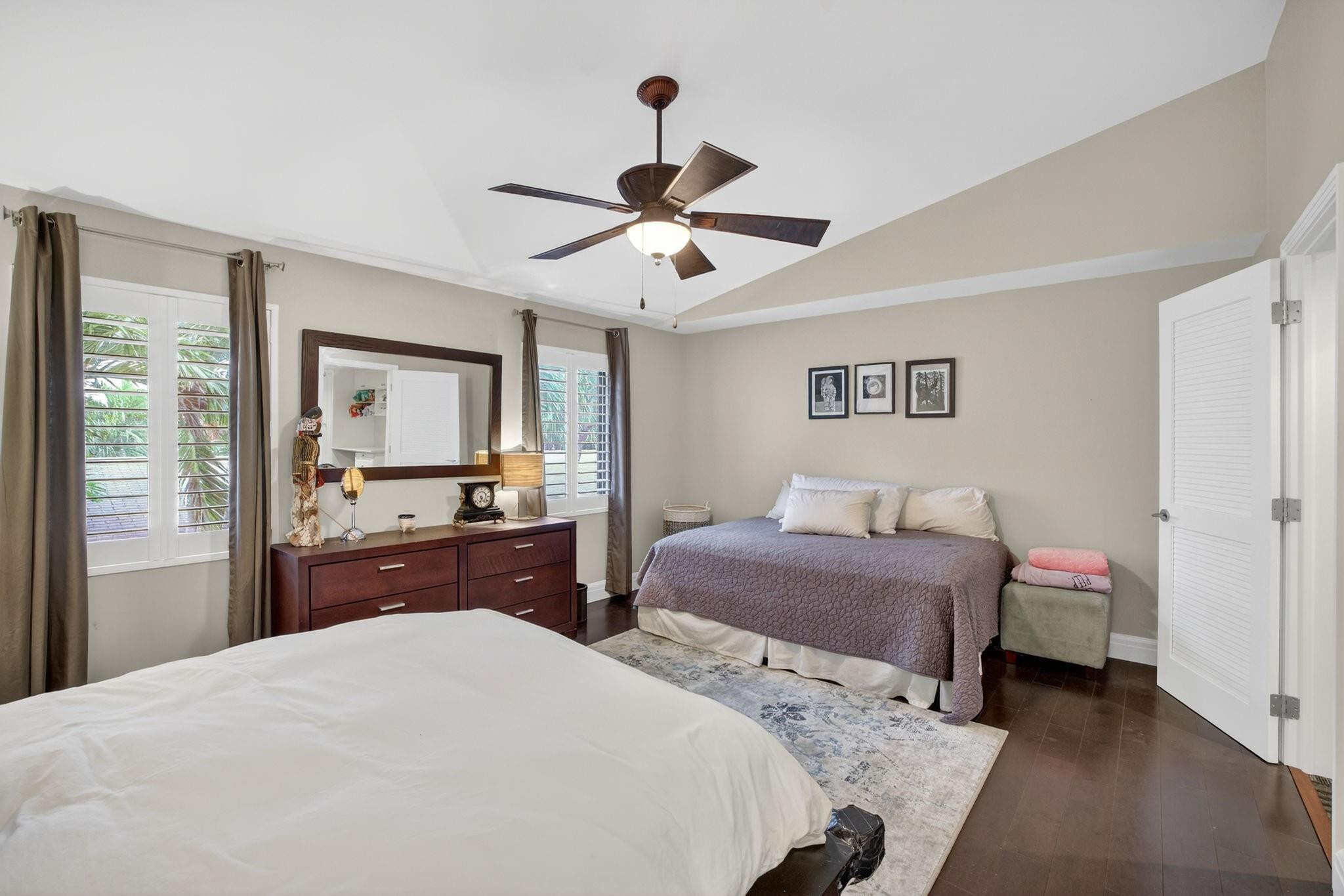 210 Washingtonia Avenue, Lauderdale-By-The-Sea