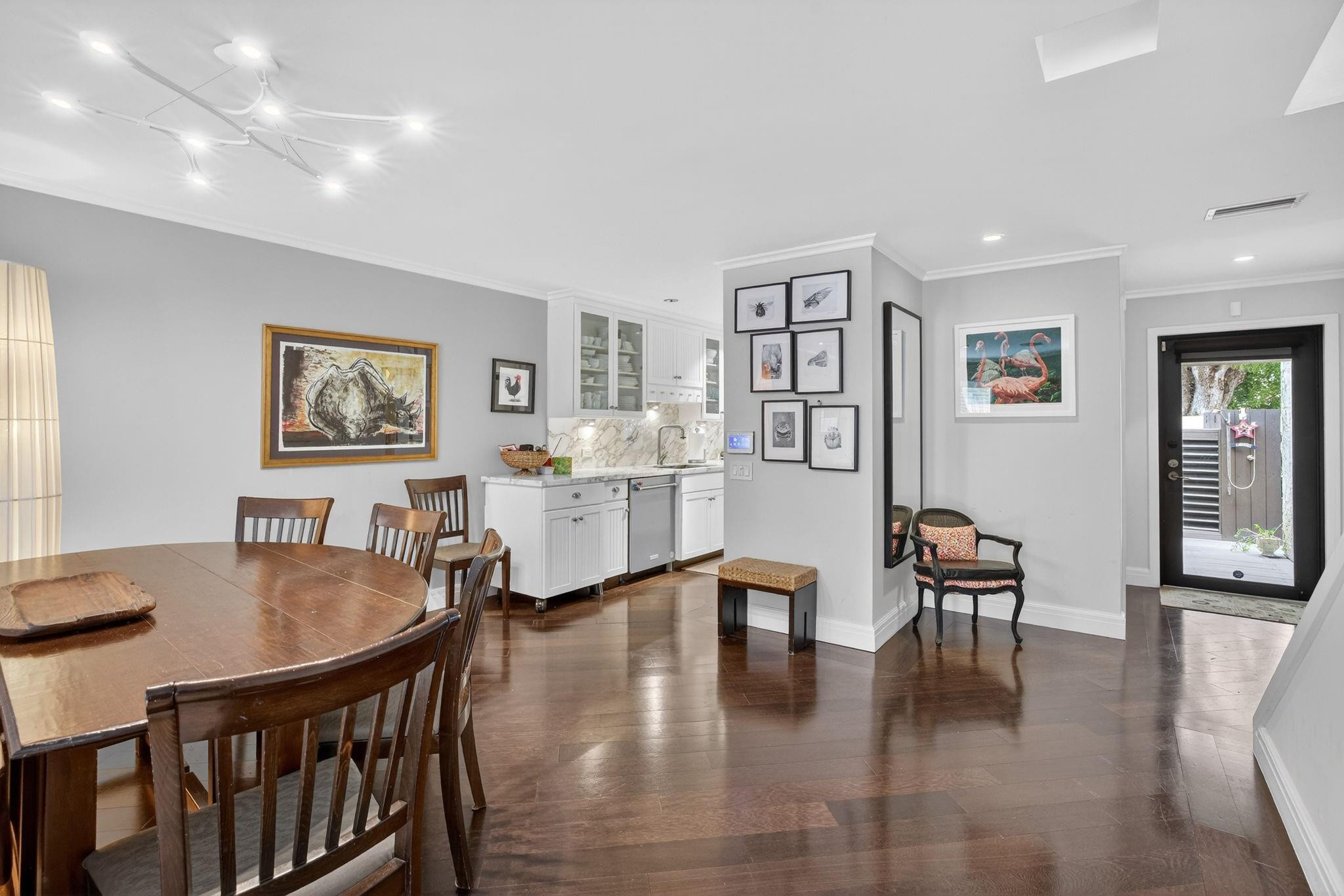 210 Washingtonia Avenue, Lauderdale-By-The-Sea