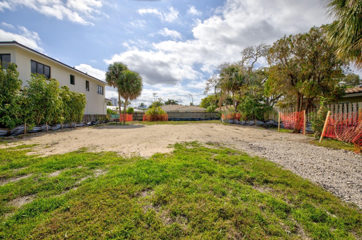 254 Capri Avenue, Lauderdale-By-The-Sea