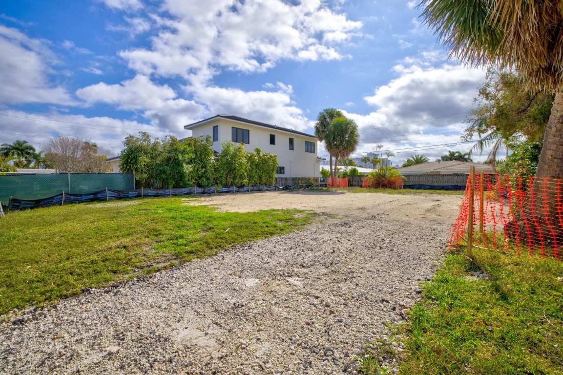 254 Capri Avenue, Lauderdale-By-The-Sea